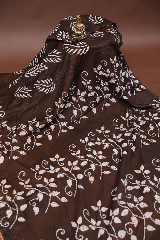 Batik Printed Mulmul Cotton Saree - Brown