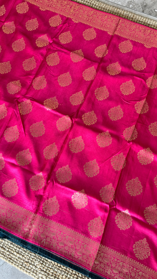 Munga Silk Banarasi Sarees -Hot Pink Elegance