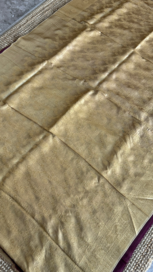 Munga Silk Banarasi Sarees - Subtle Gold Elegance