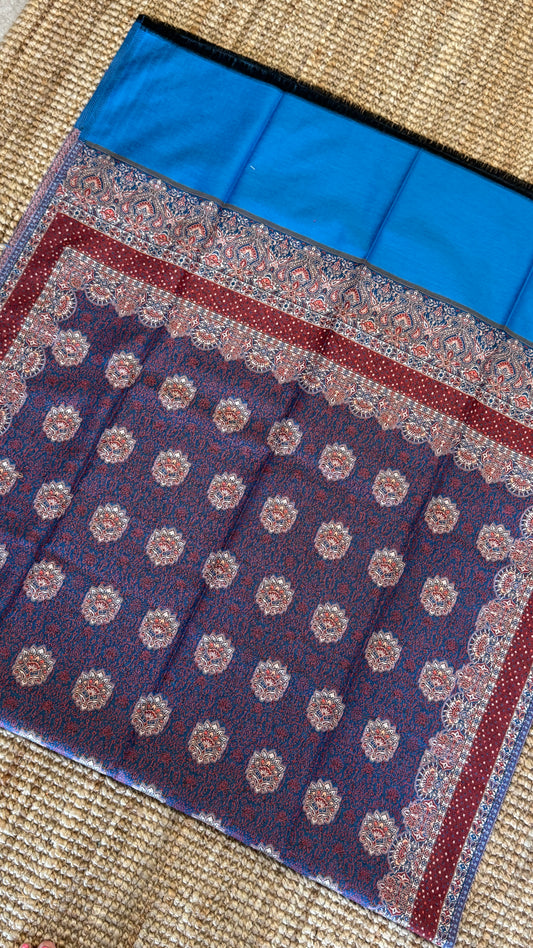 Reversible Shawls - Blue