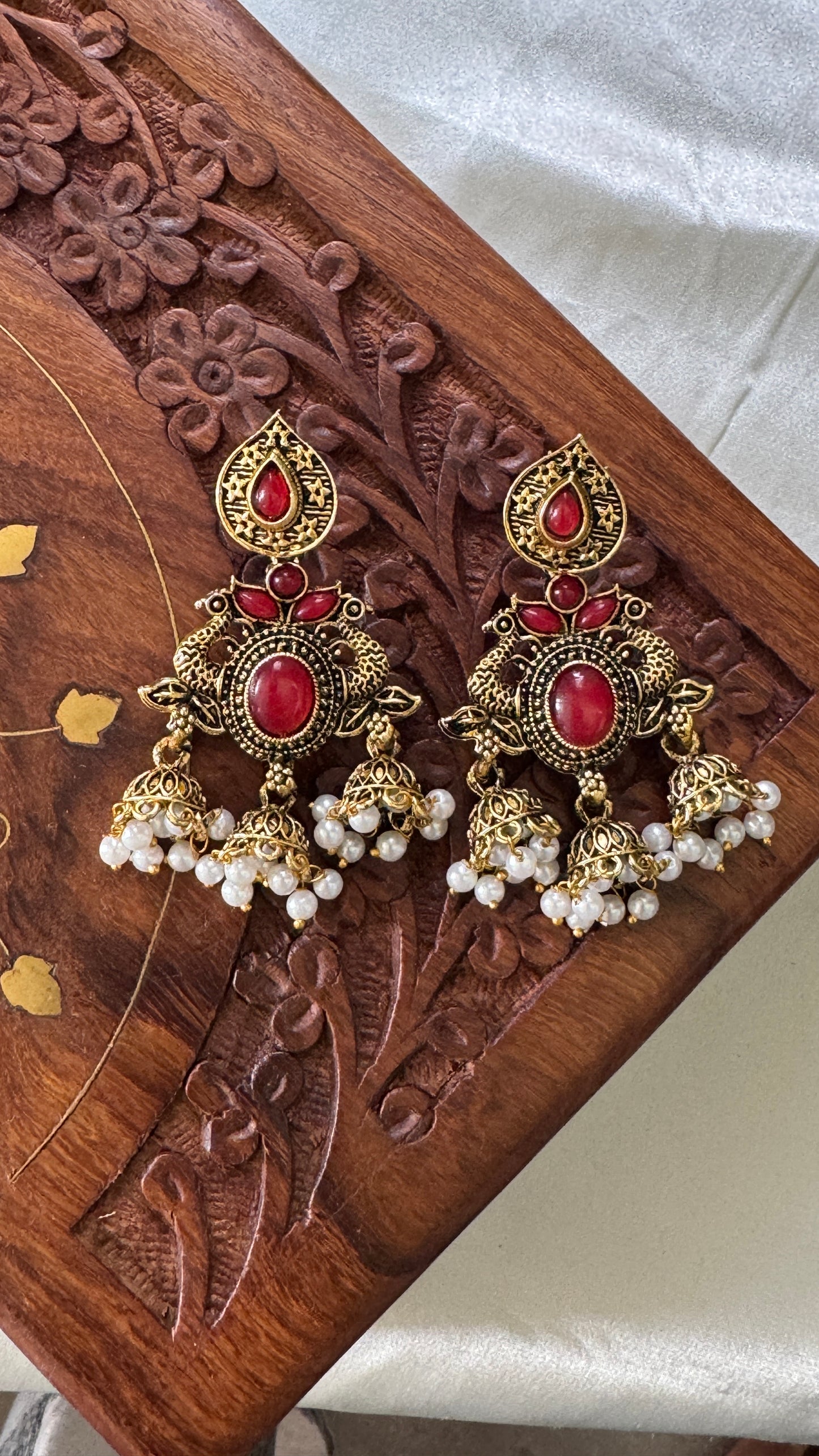 Gorgeous Designer Hangings Set - Red Stone