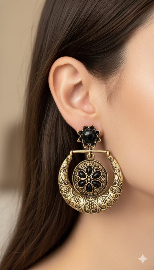 Gorgeous Designer Hangings Set - Black Stone with drops