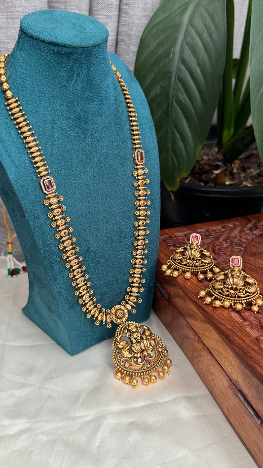 Unique Long Lakshmi Temple Haar Jewellery Set