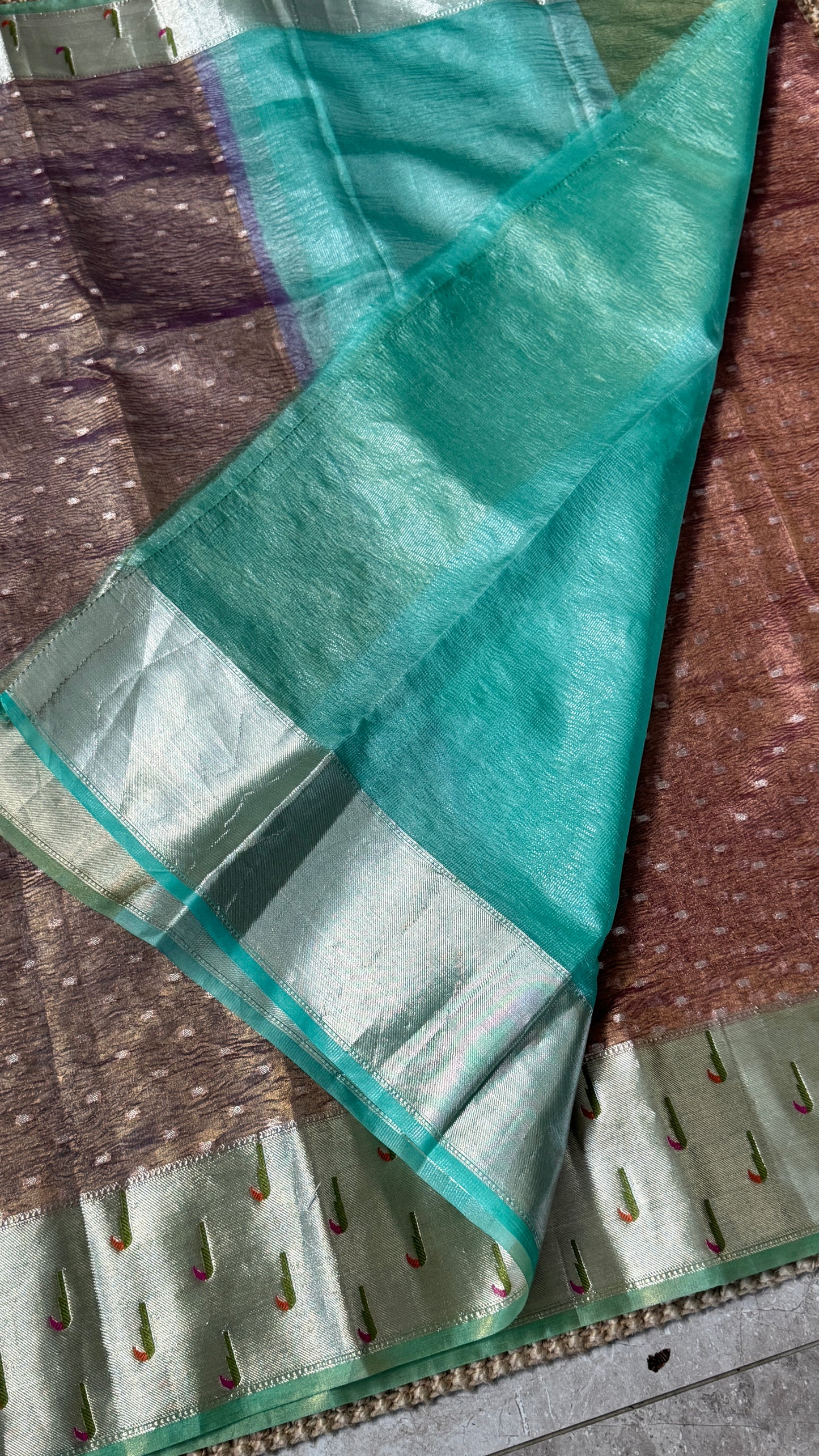 Semi Tissue Silk β Crushed in Onion Pink and contrast Paithani Border