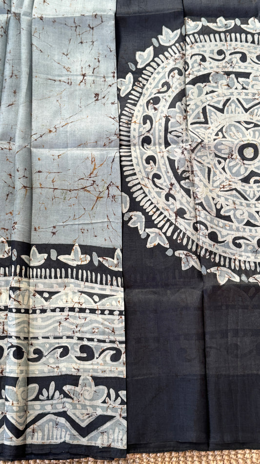 Pure Mulberry silk saree β Batik prints - Grey