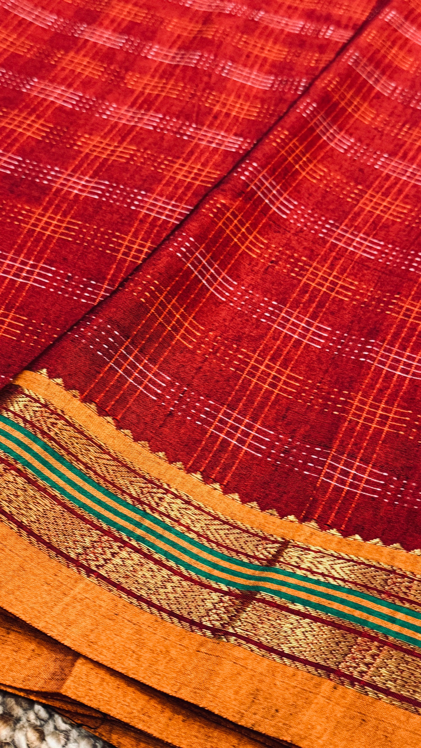 Traditional Ilkal Saree – Maroon with Mustard Border & Pallu