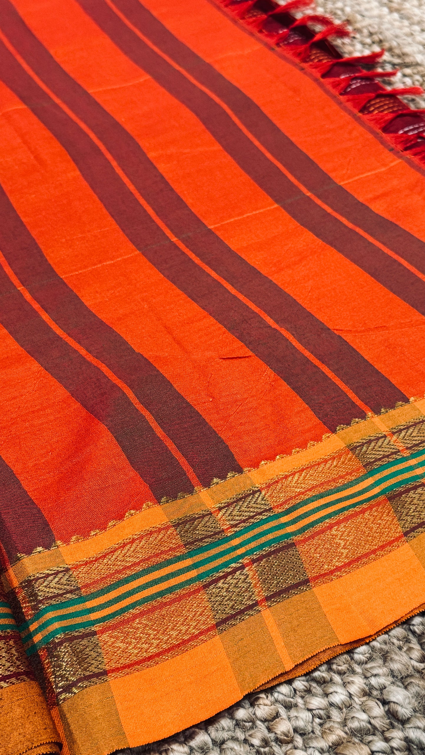 Traditional Ilkal Saree – Maroon with Mustard Border & Pallu