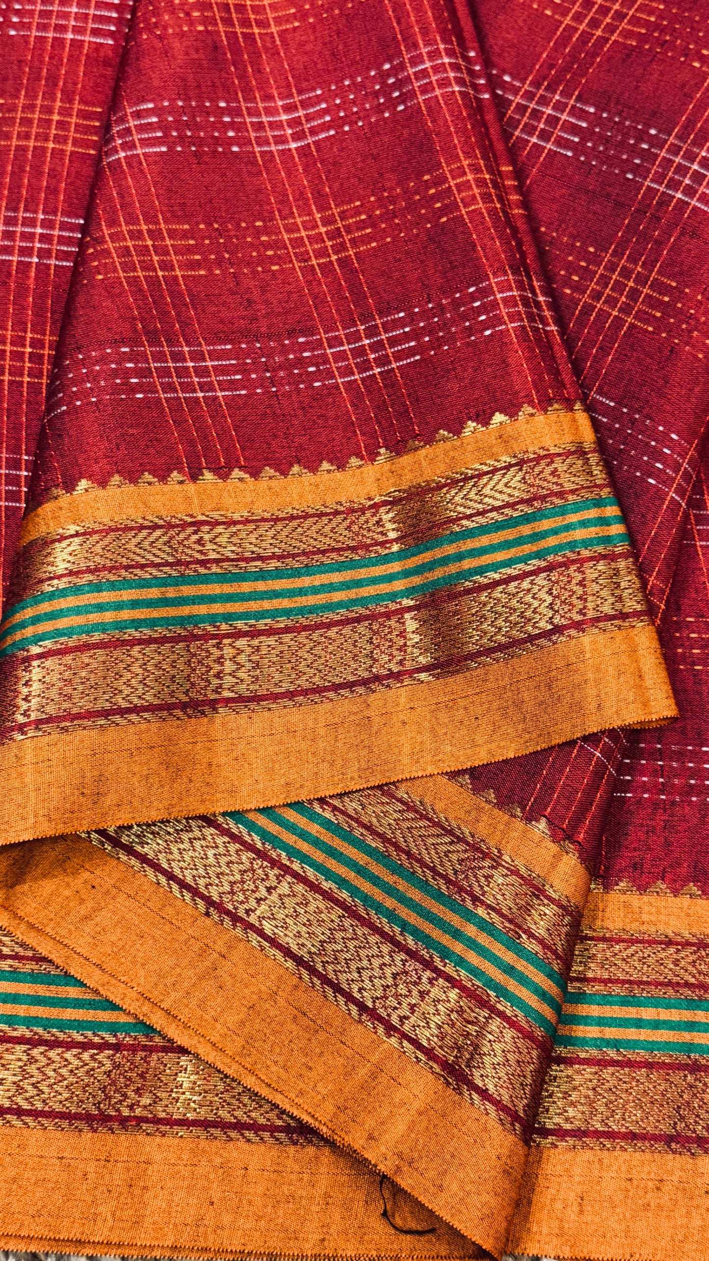 Traditional Ilkal Saree – Maroon with Mustard Border & Pallu