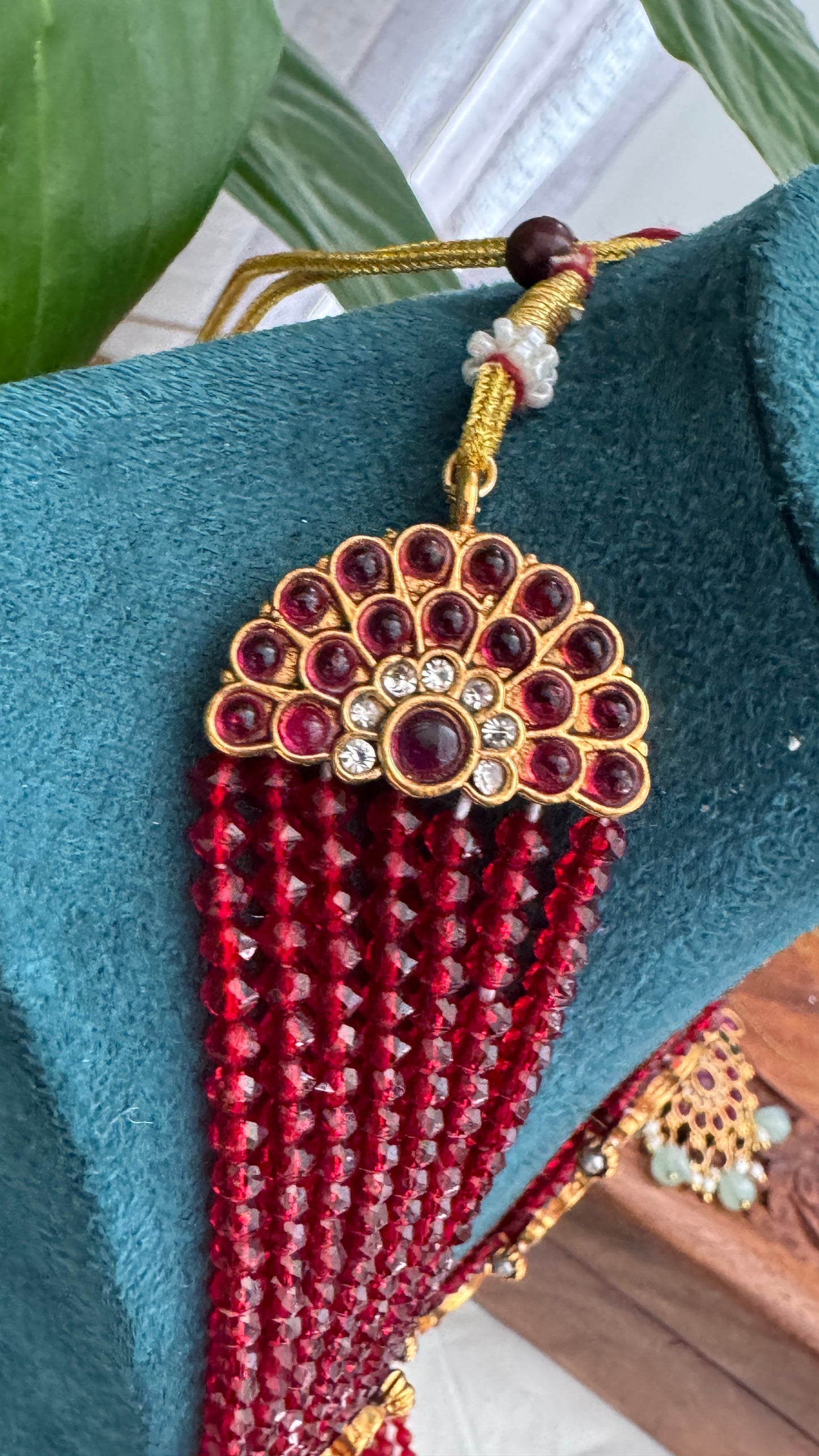 14 inch Long Haar Red Beaded Temple Jewellery Set