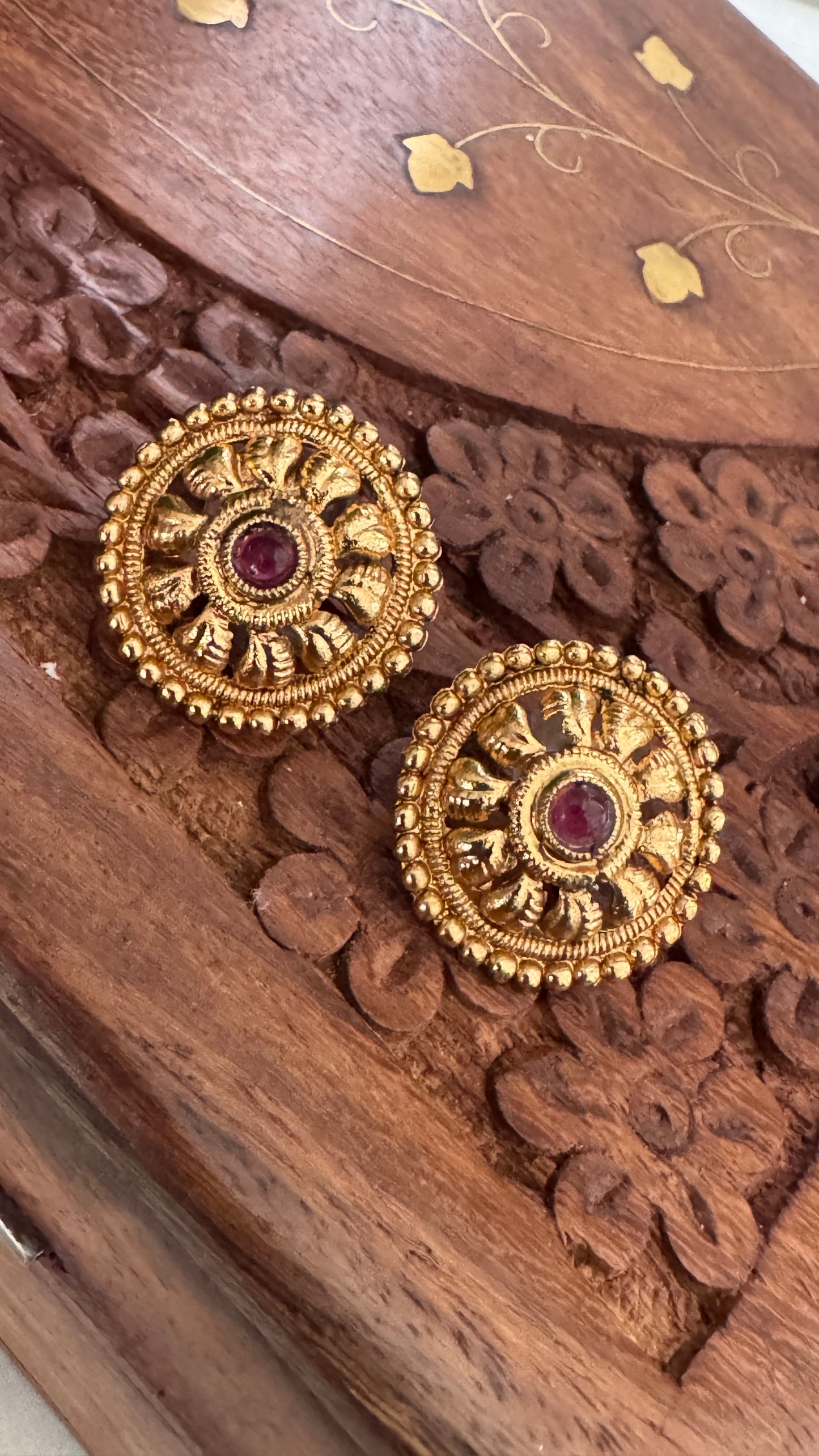 Gold Plated White Beaded Temple jewellery Set