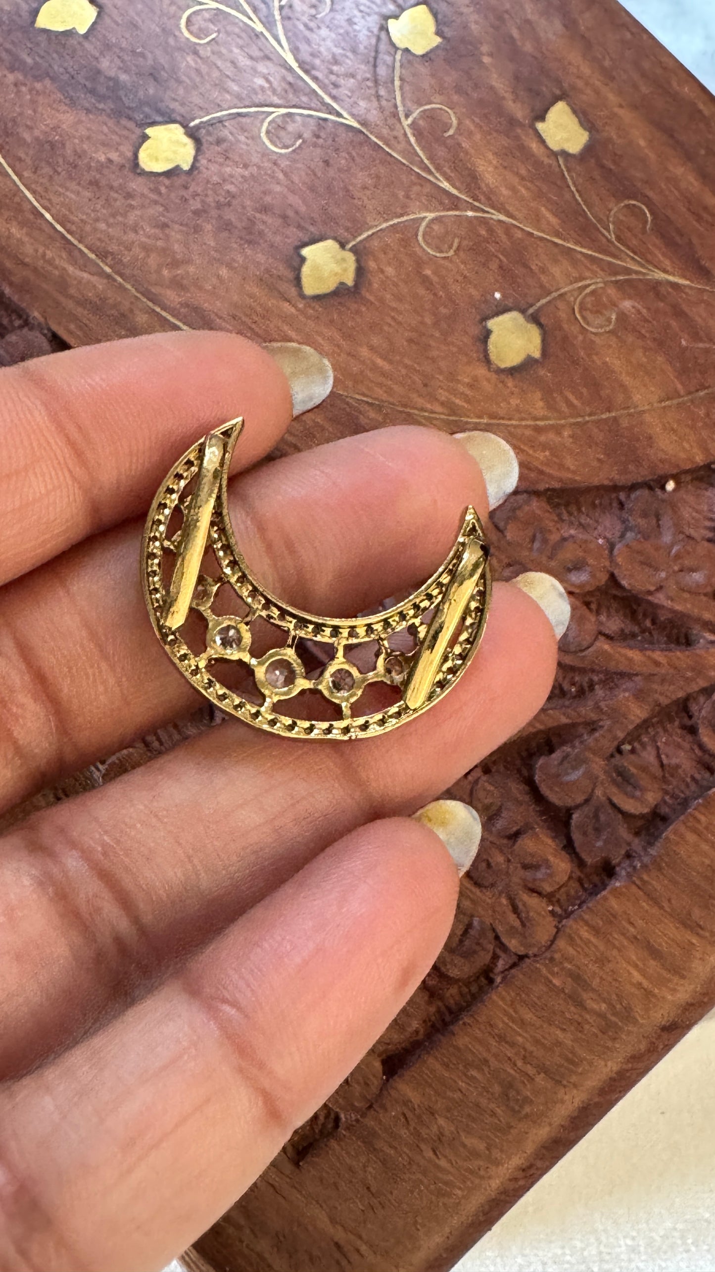 Jadai Billai Hair Brooch – Full & Half Moon (2-in-1)