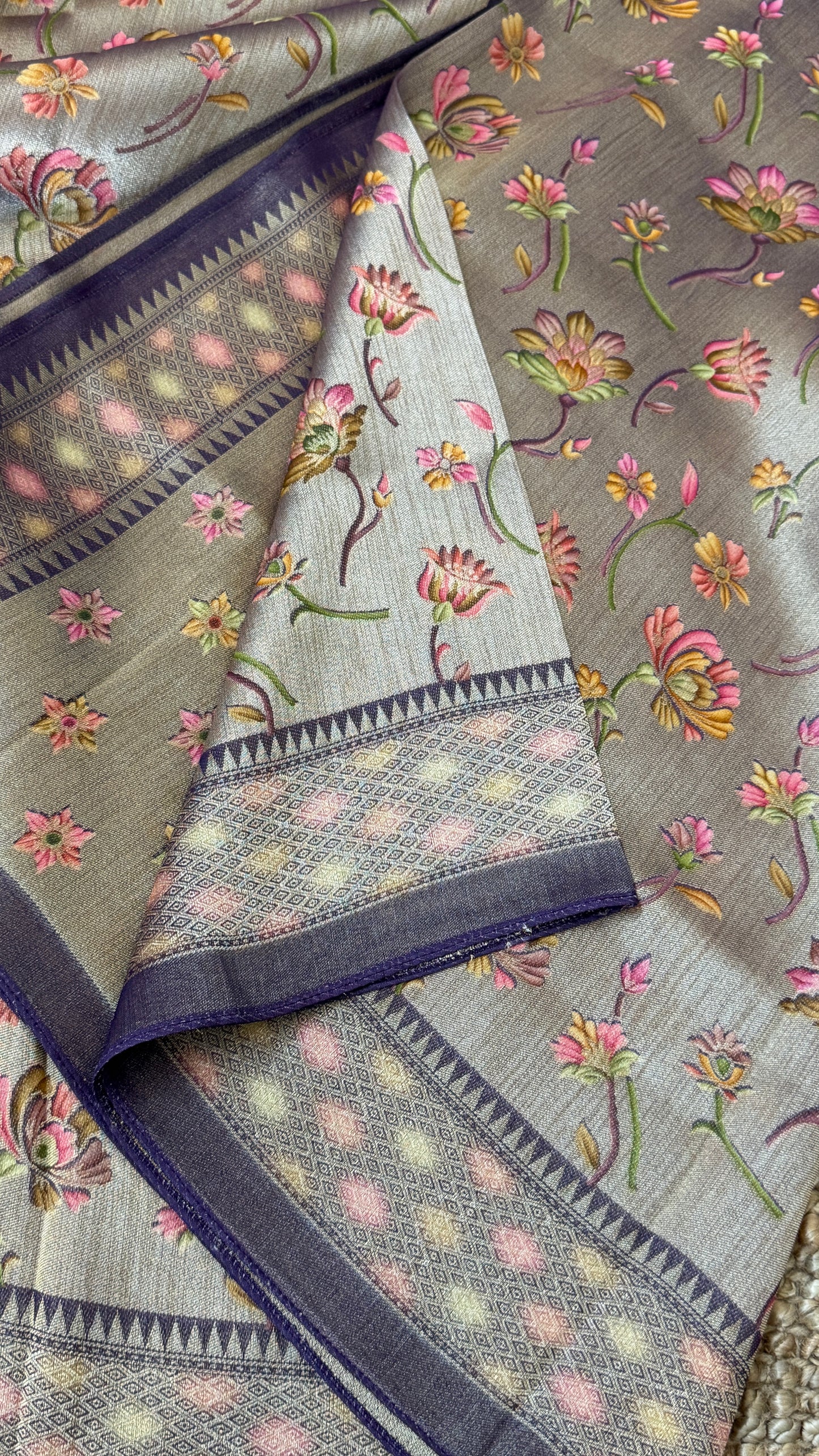Exclusive - A Soft Tissue Banarasi Handwoven Sarees with floral prints - Gold & Lavender