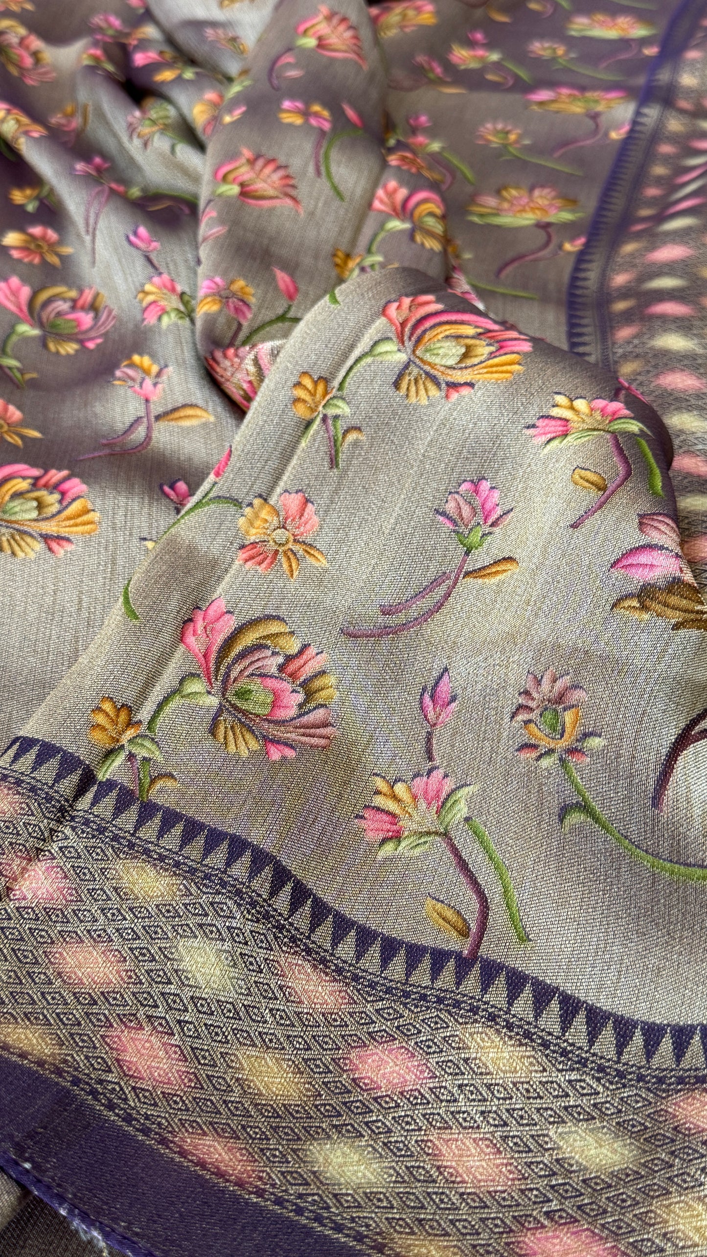 Exclusive - A Soft Tissue Banarasi Handwoven Sarees with floral prints - Gold & Lavender