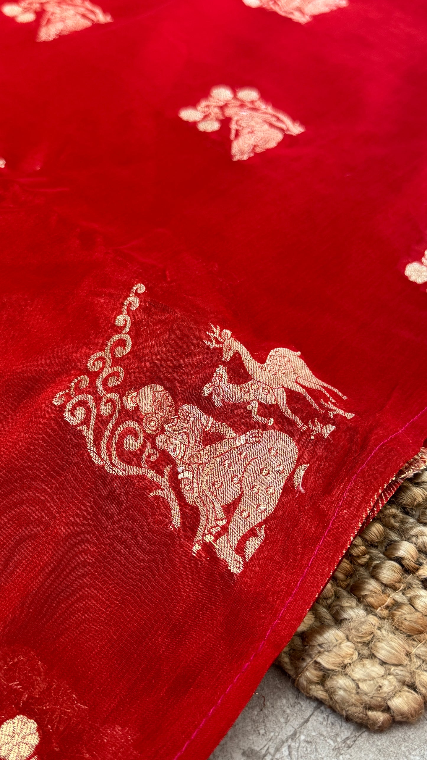 Chinon Crepe Sarees – Graceful, Lightweight & Perfectly Elegant – RED