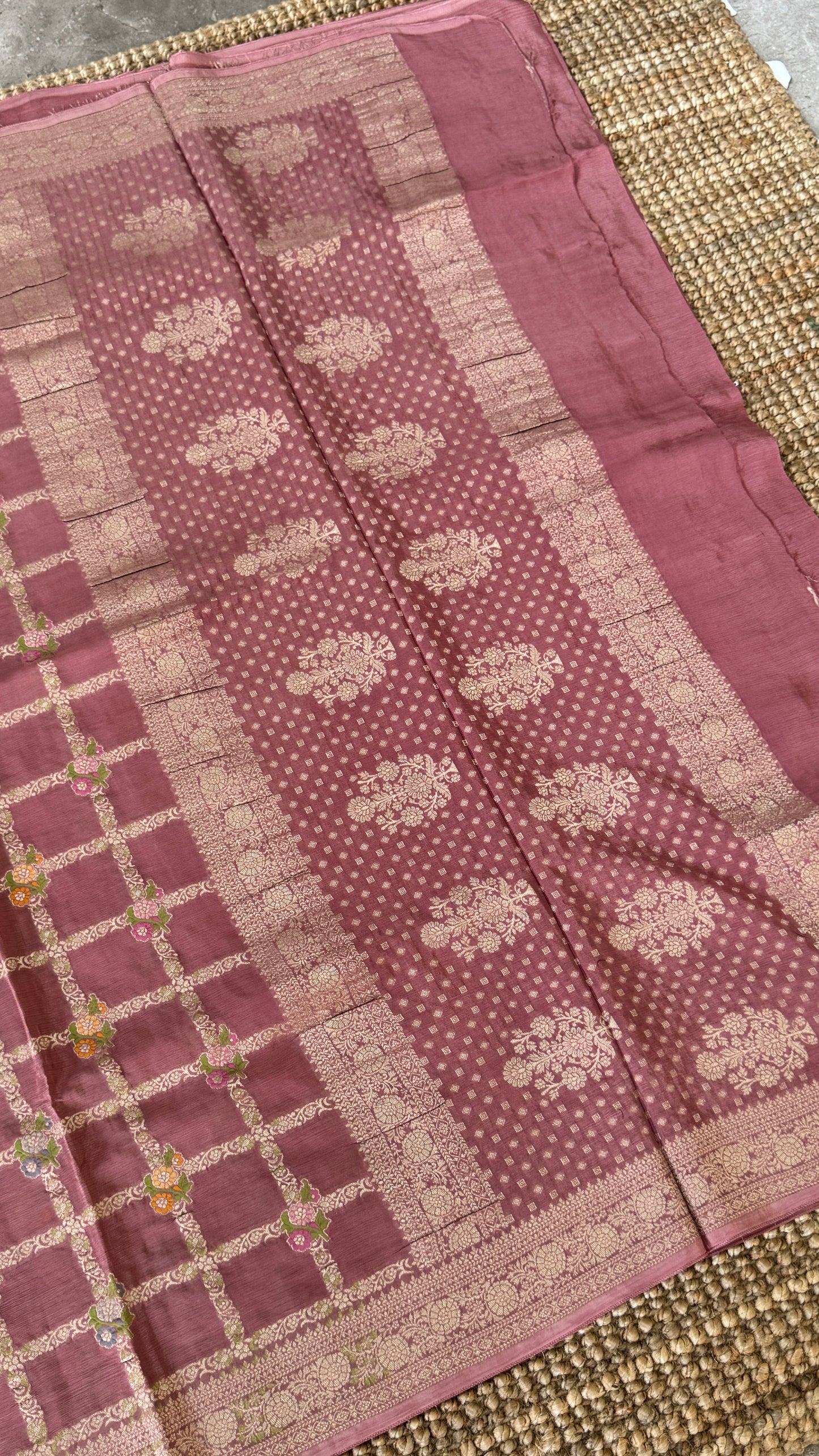 Munga Silk Banarasi Sarees - Mauve