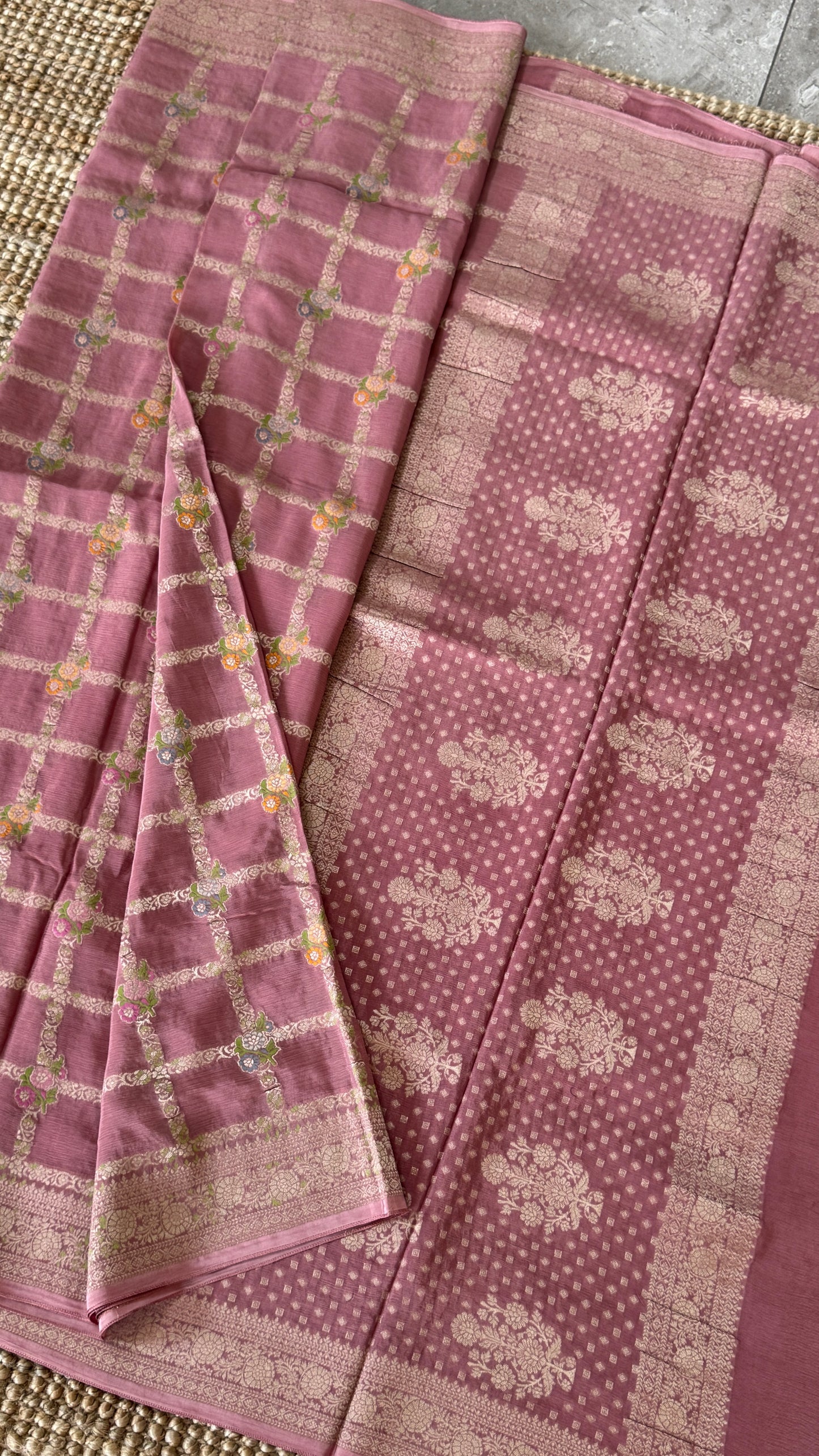 Munga Silk Banarasi Sarees - Mauve