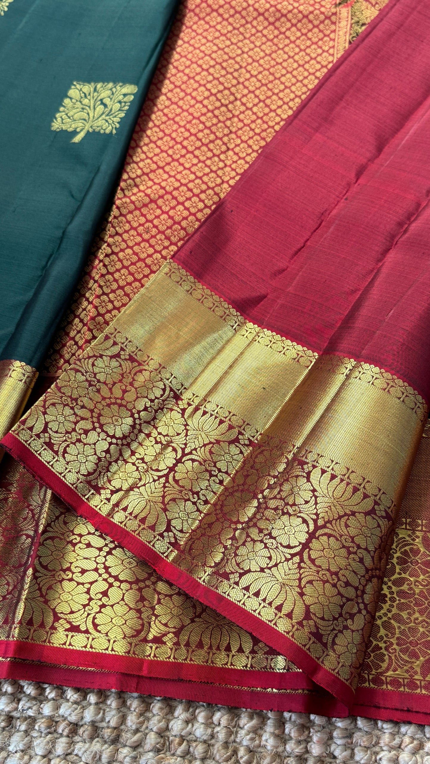 KANJIVARAM PURE SILK HANDLOOM SAREE in Bottle Green and contrast Red Pallu and Border