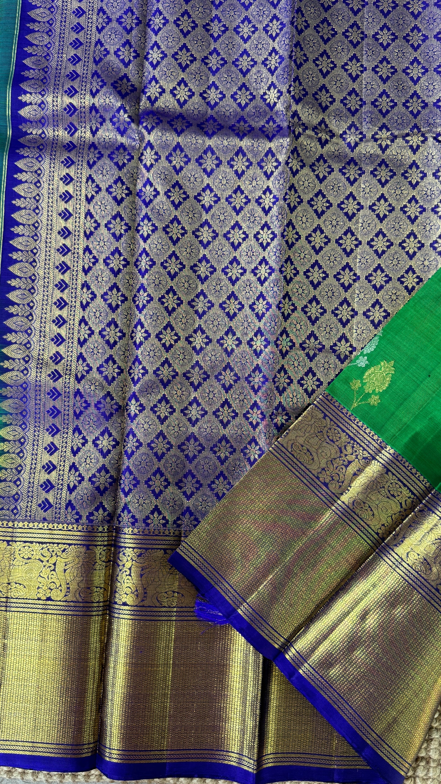 KANJIVARAM PURE SILK HANDLOOM SAREE in Green with Yali motif in Royal Blue