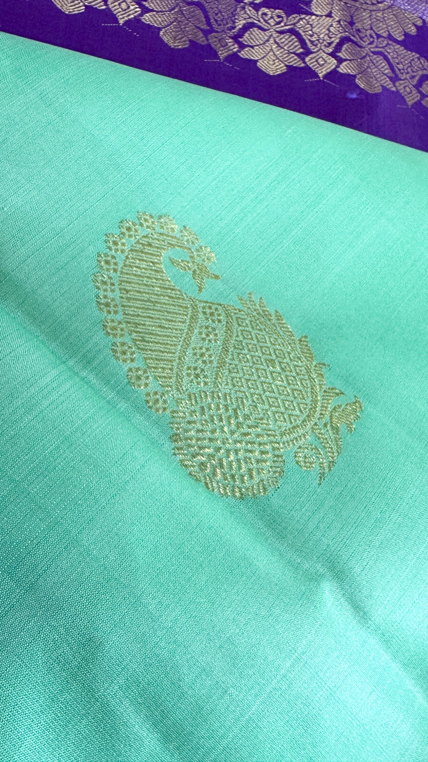 KANJIVARAM PURE SILK HANDLOOM SAREE – AQUAMARINE & PURPLE WITH MANGO AND PEACOCK MOTIFS