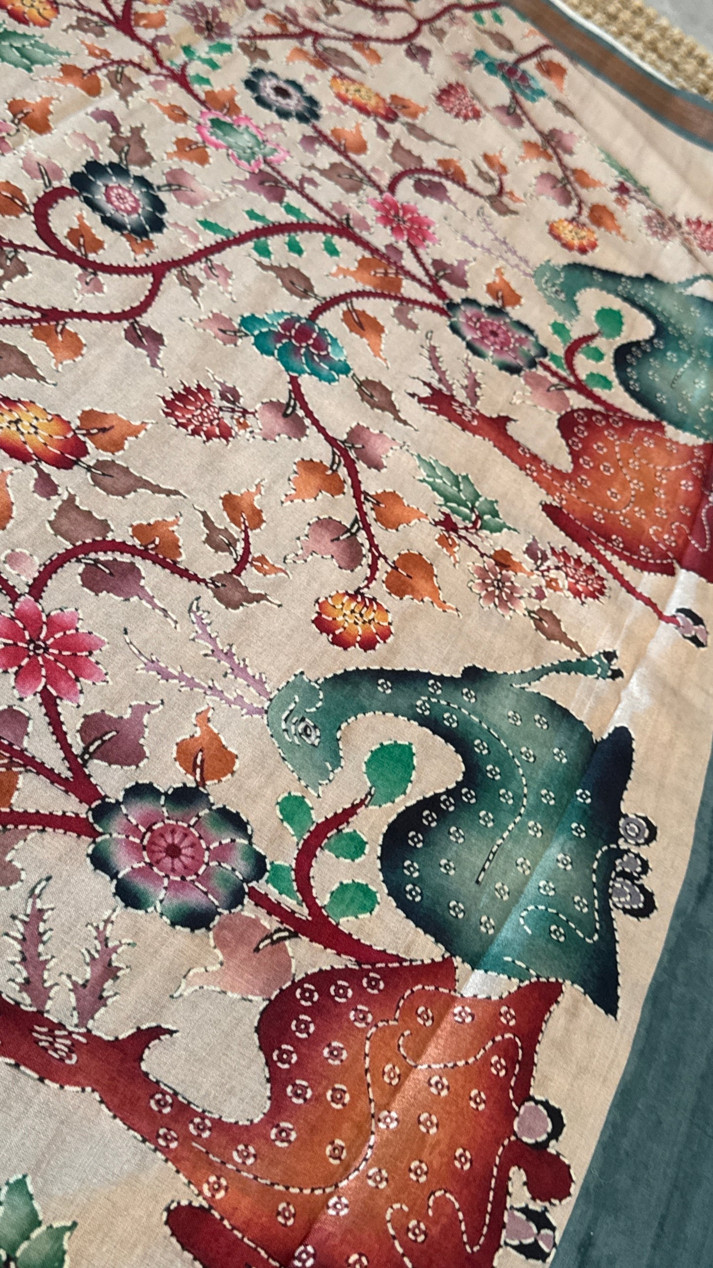 HANDLOOM SOFT RAW SILK KALAMKARI EMBROIDERED SAREE – GREY