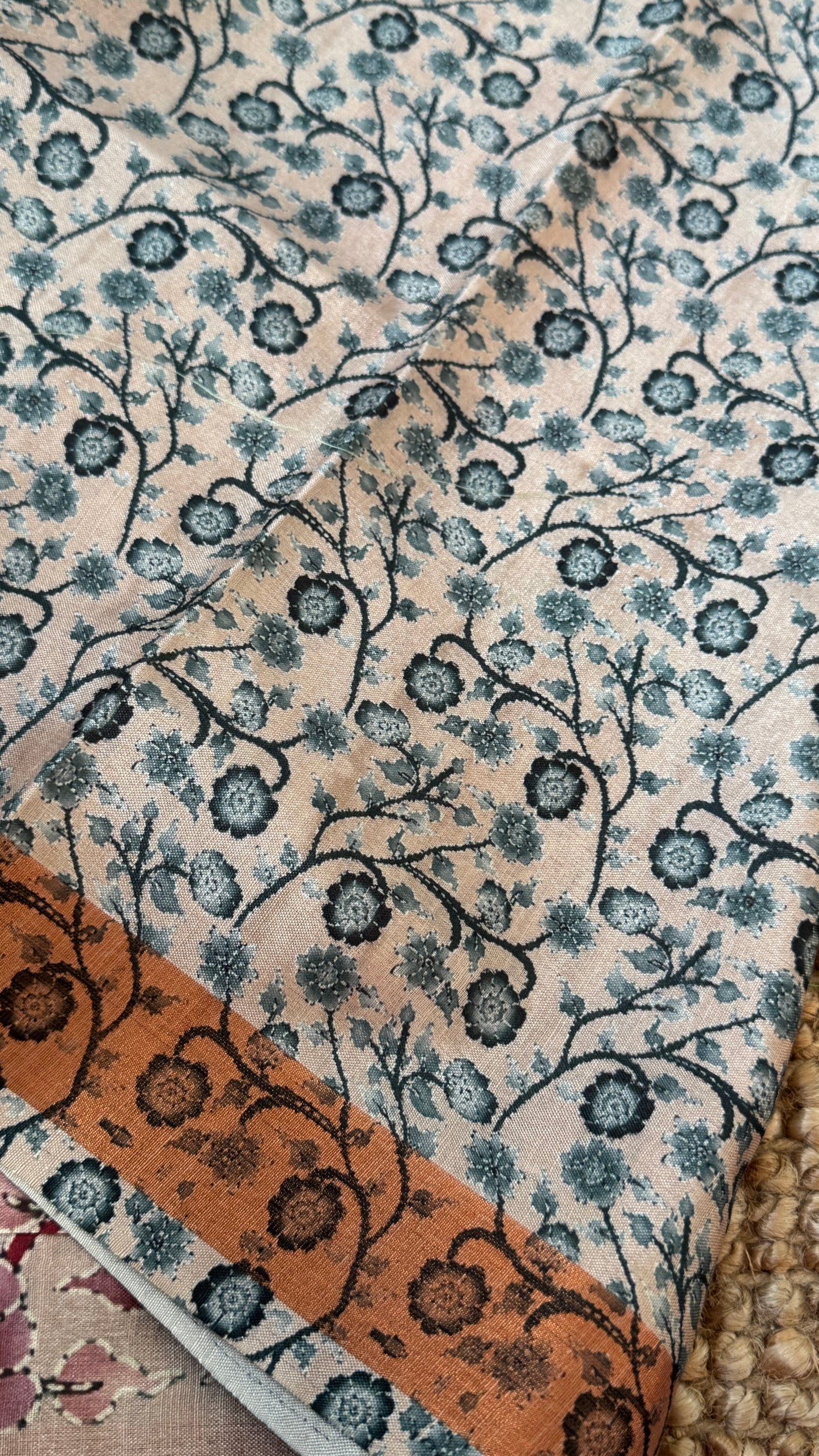 HANDLOOM SOFT RAW SILK KALAMKARI EMBROIDERED SAREE – GREY