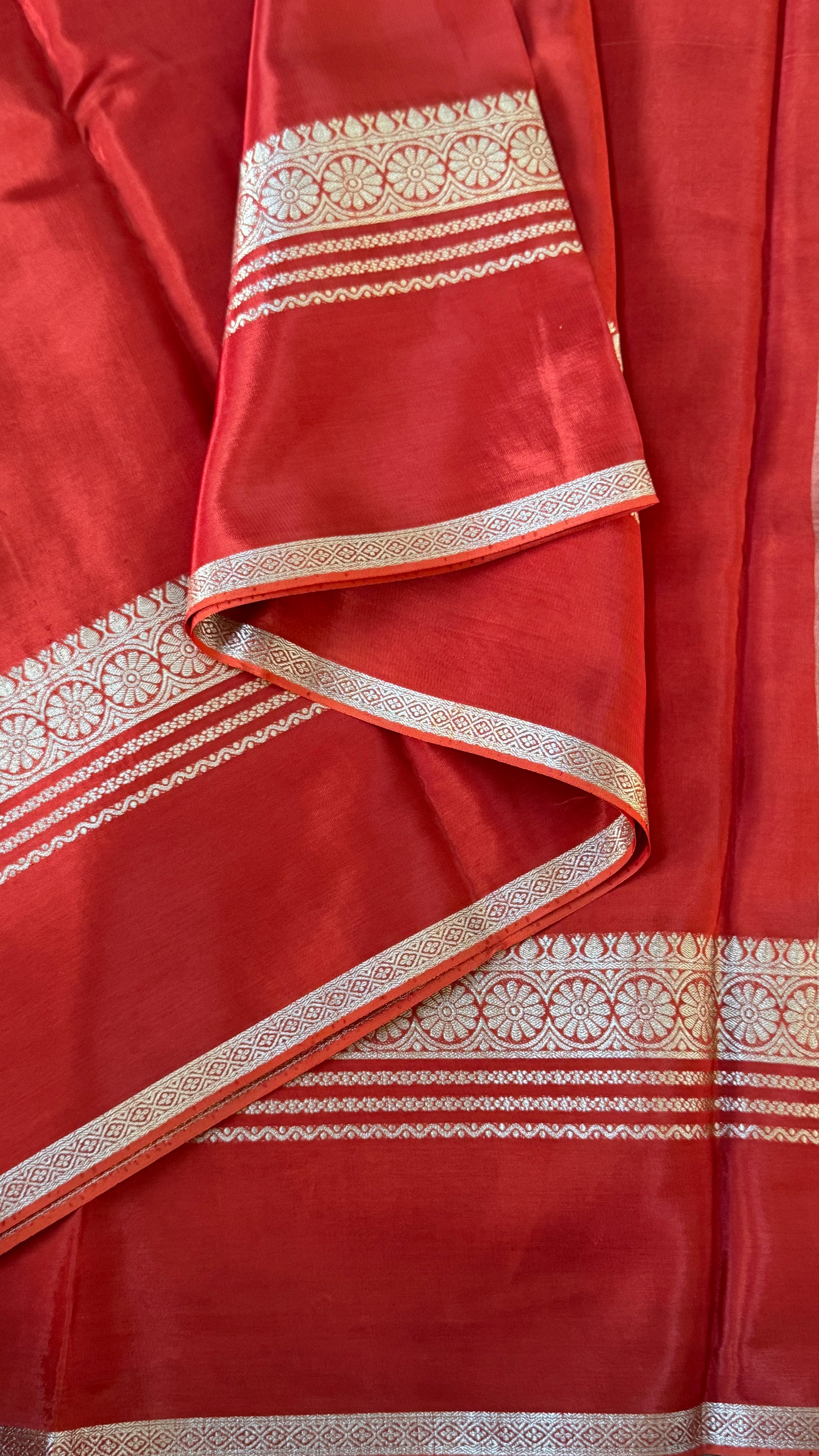 PURE CREPE SILK SAREE – RUST WITH MYSORE SILK DOUBLE BORDER