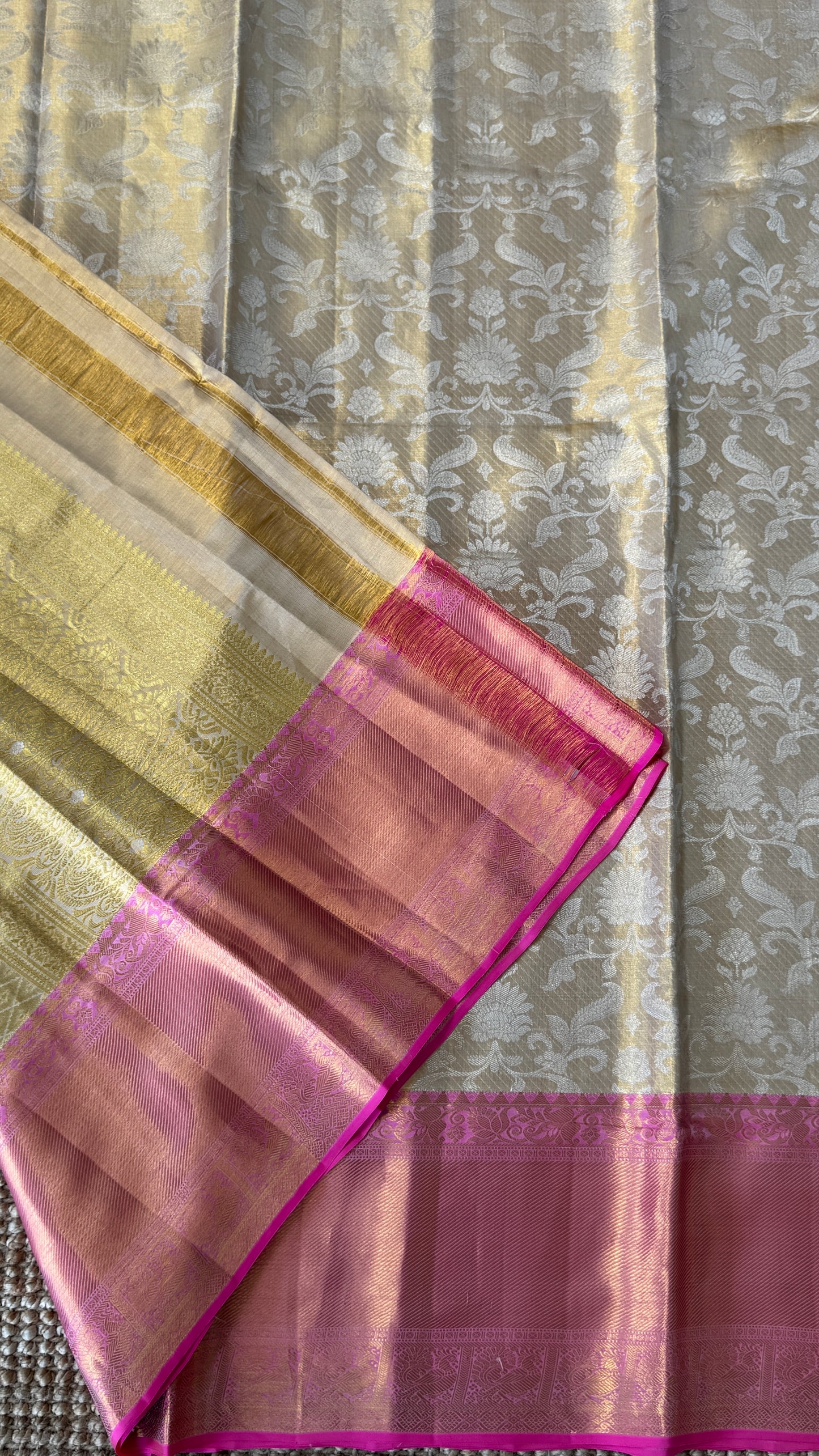 PURE TISSUE KANJIVARAM SILK HANDLOOM SAREE – BEIGE WITH PINK BORDER