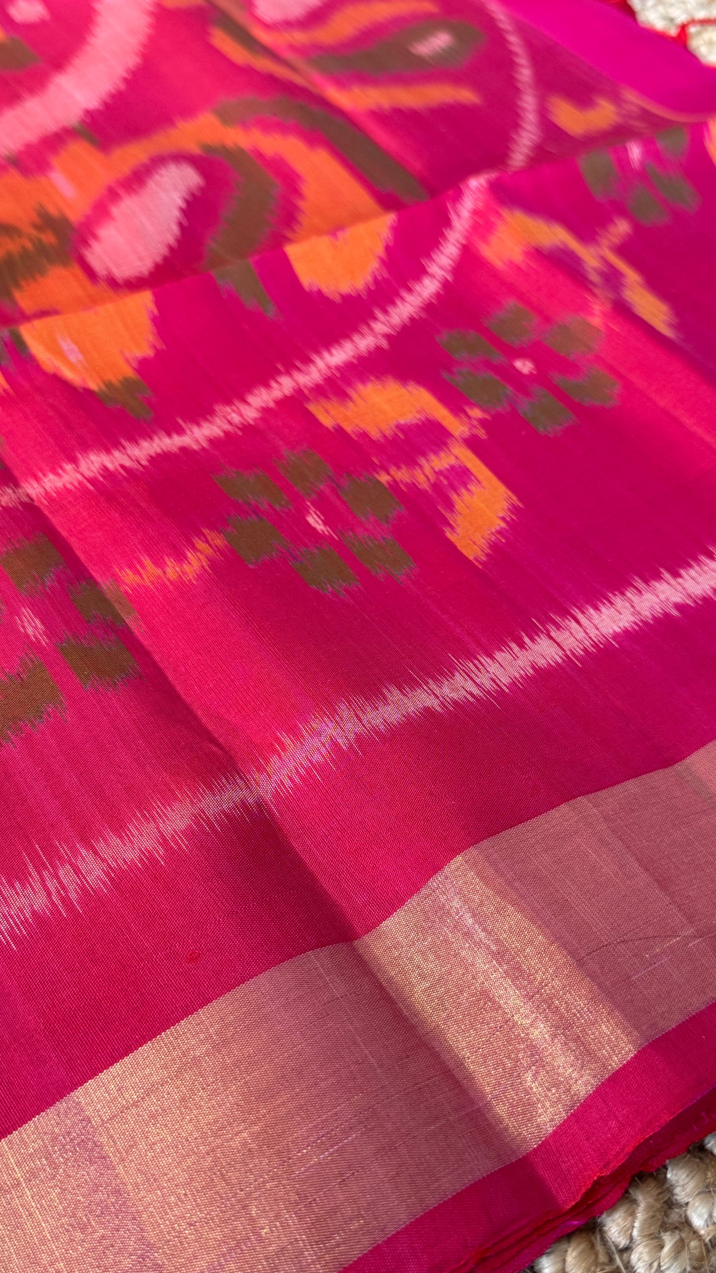 PURE SOFT SILK HANDLOOM SAREE – BOTTLE GREEN WITH PINK BORDER
