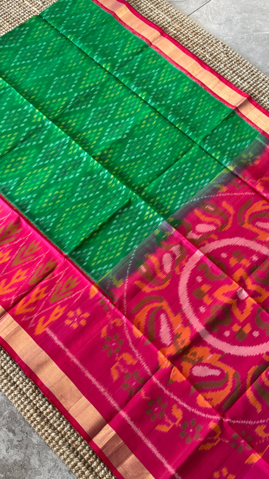 PURE SOFT SILK HANDLOOM SAREE β BOTTLE GREEN WITH PINK BORDER