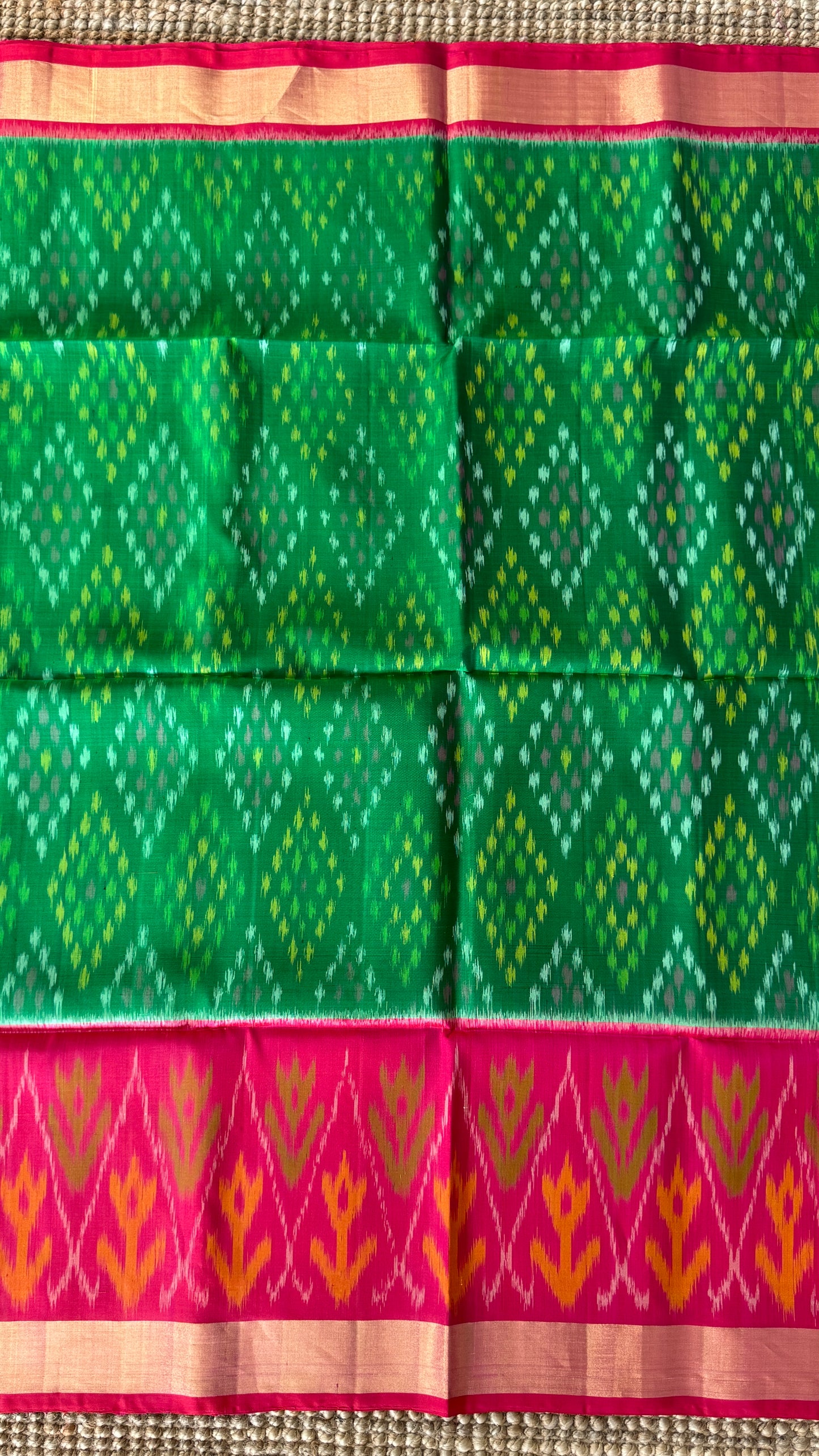 PURE SOFT SILK HANDLOOM SAREE – BOTTLE GREEN WITH PINK BORDER