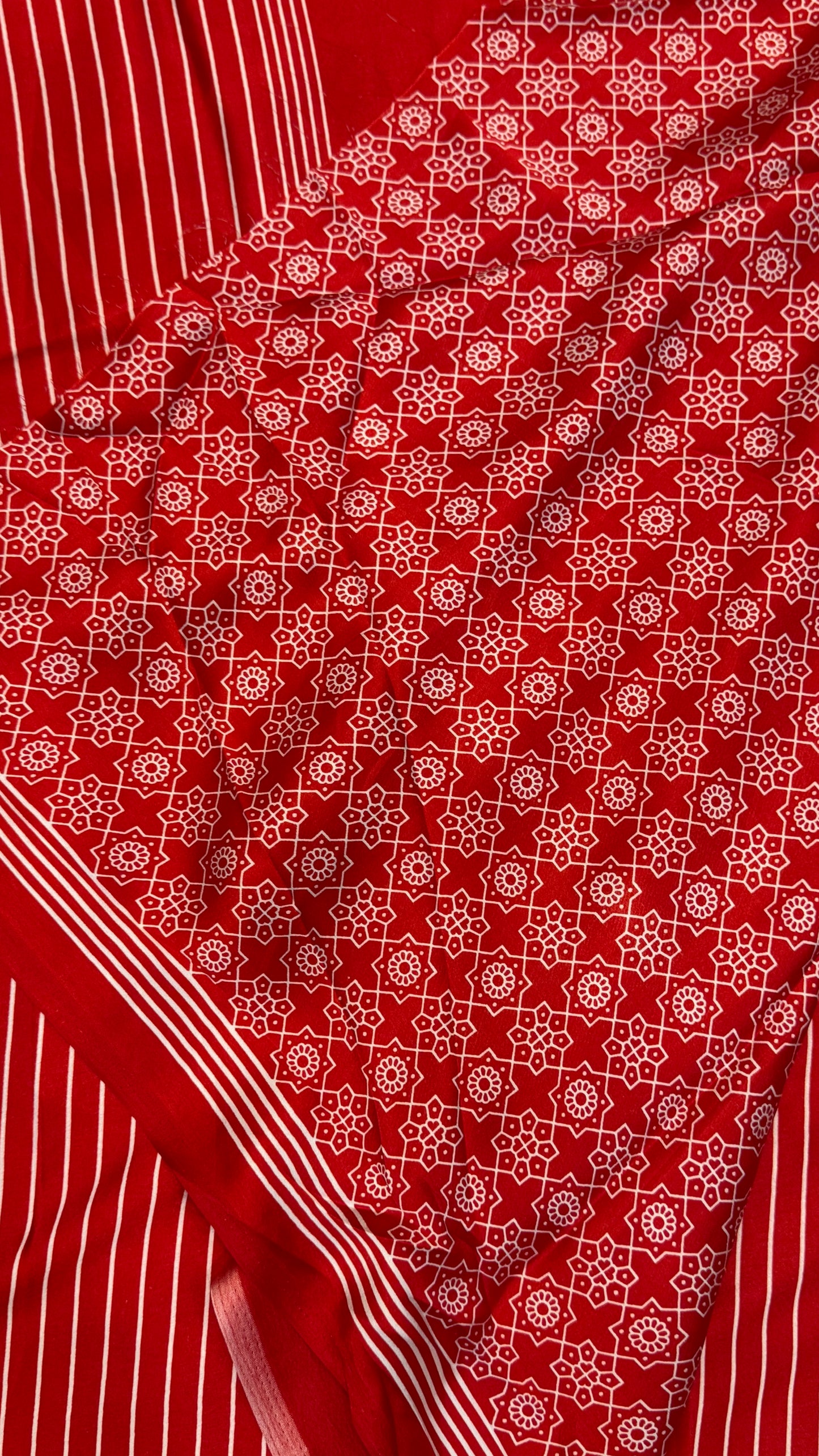 Red Modal Satin Saree with Temple Printed Border & Circle Design Pallu