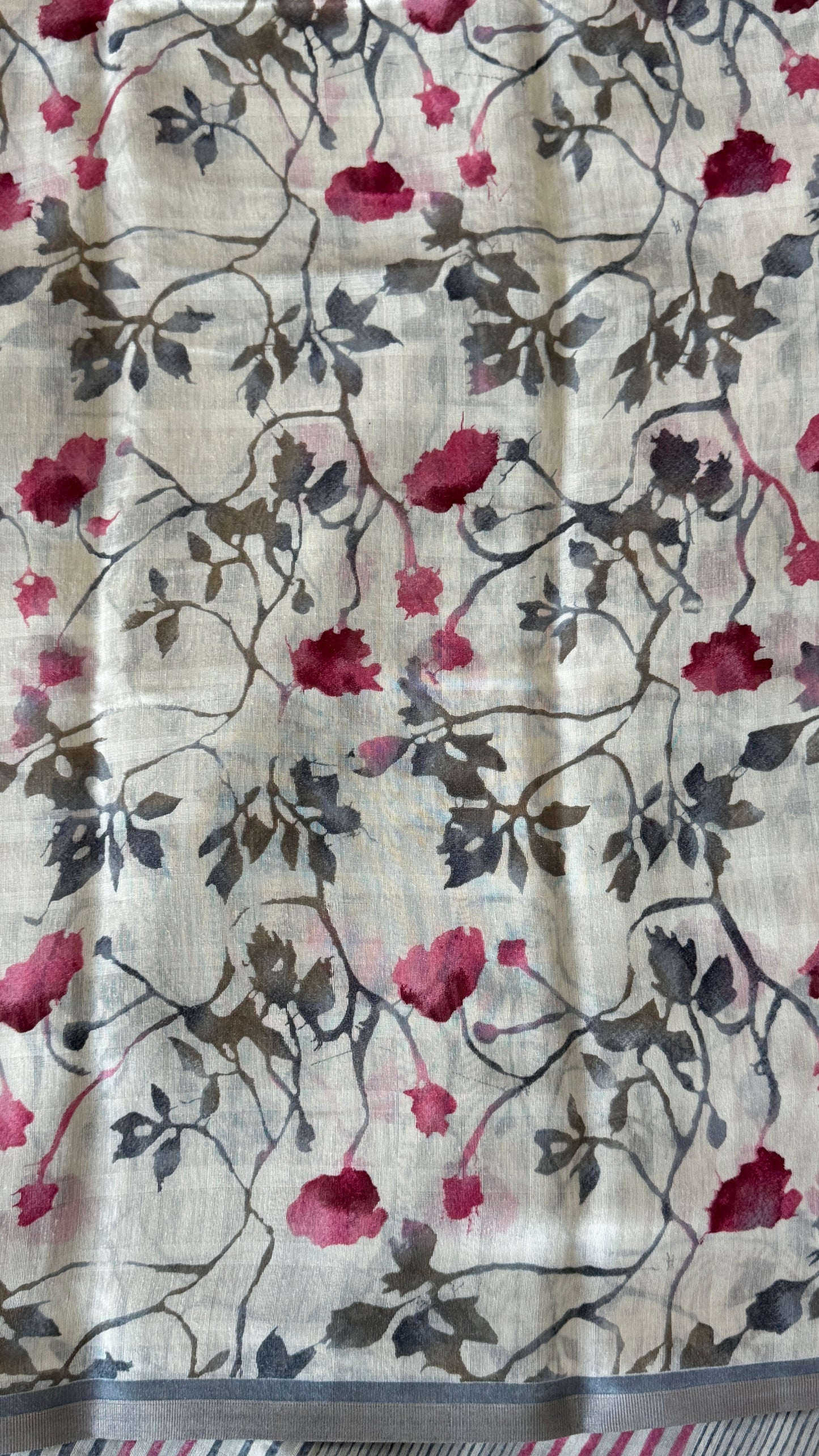 Floral Printed Soft Cotton Saree – Half White