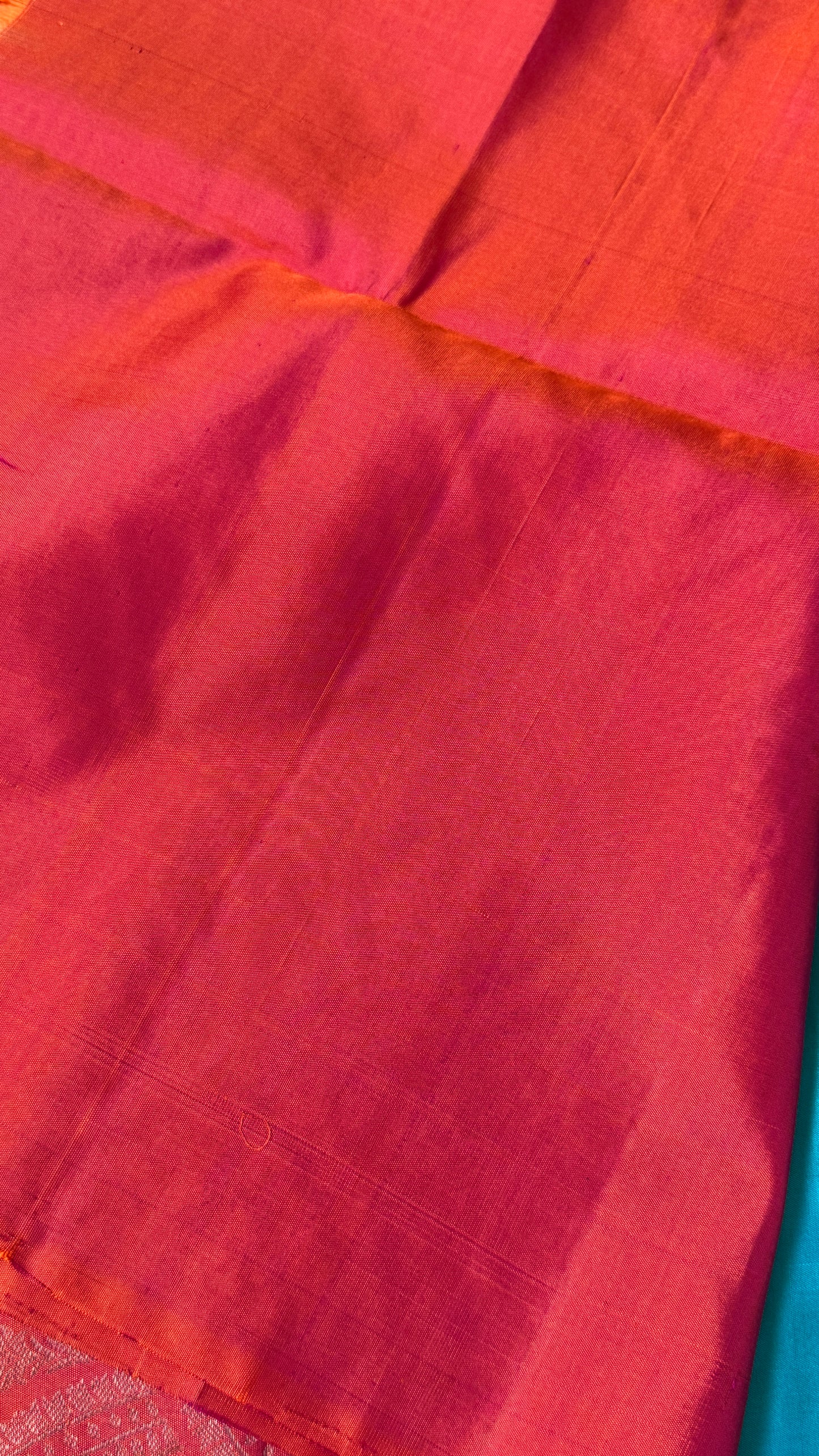 Pure Kanjivaram Soft Silk Borderless Saree – Copper Sulphate Blue with Dual Tone Pallu