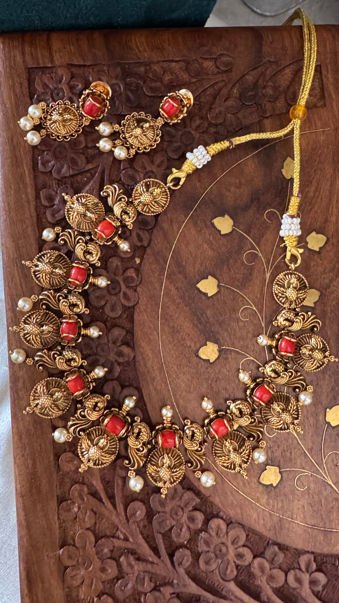 Antique Neckpiece with Earrings - Coral