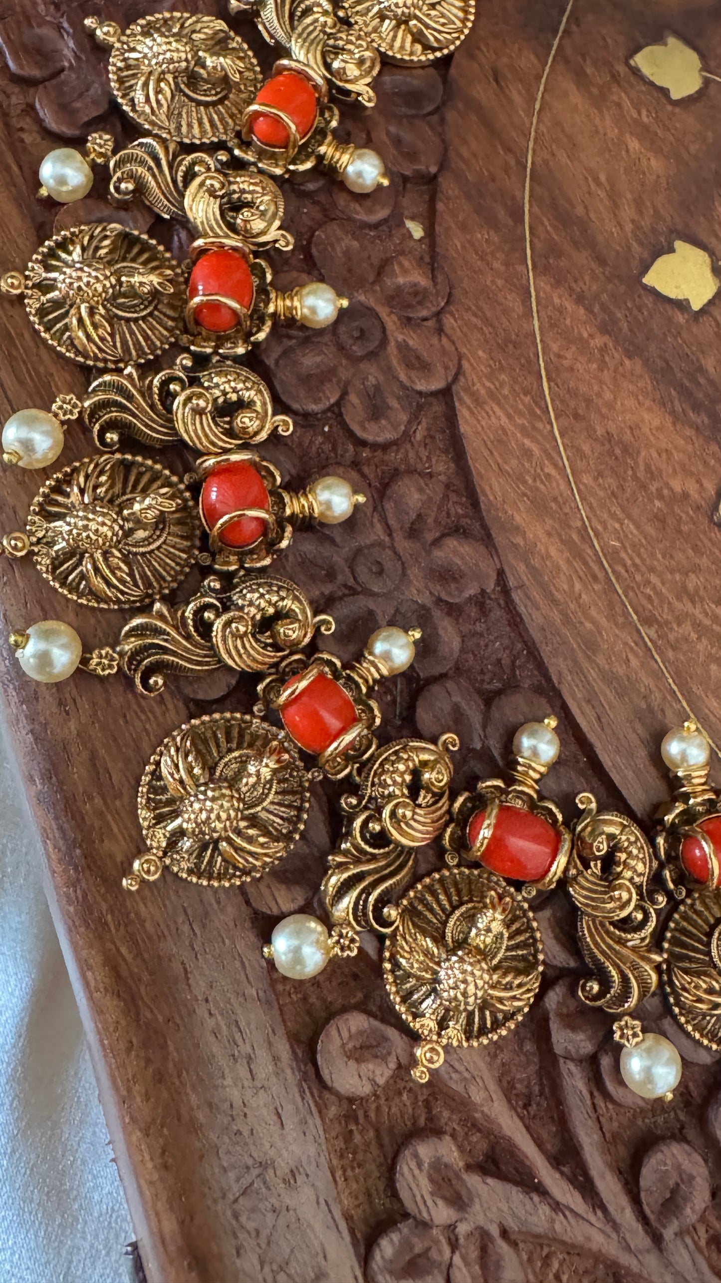Antique Neckpiece with Earrings - Coral