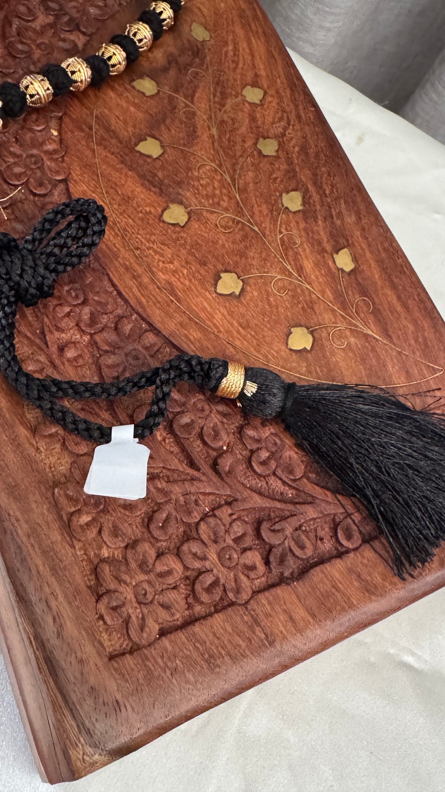 Elephant Black Bead Thread Necklace