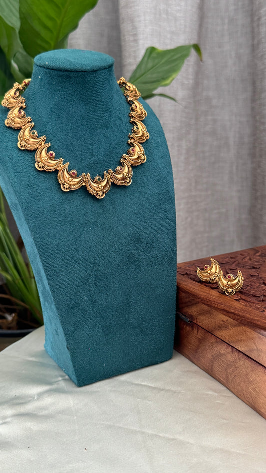 Gold-Toned Crescent Motif Choker Necklace Set