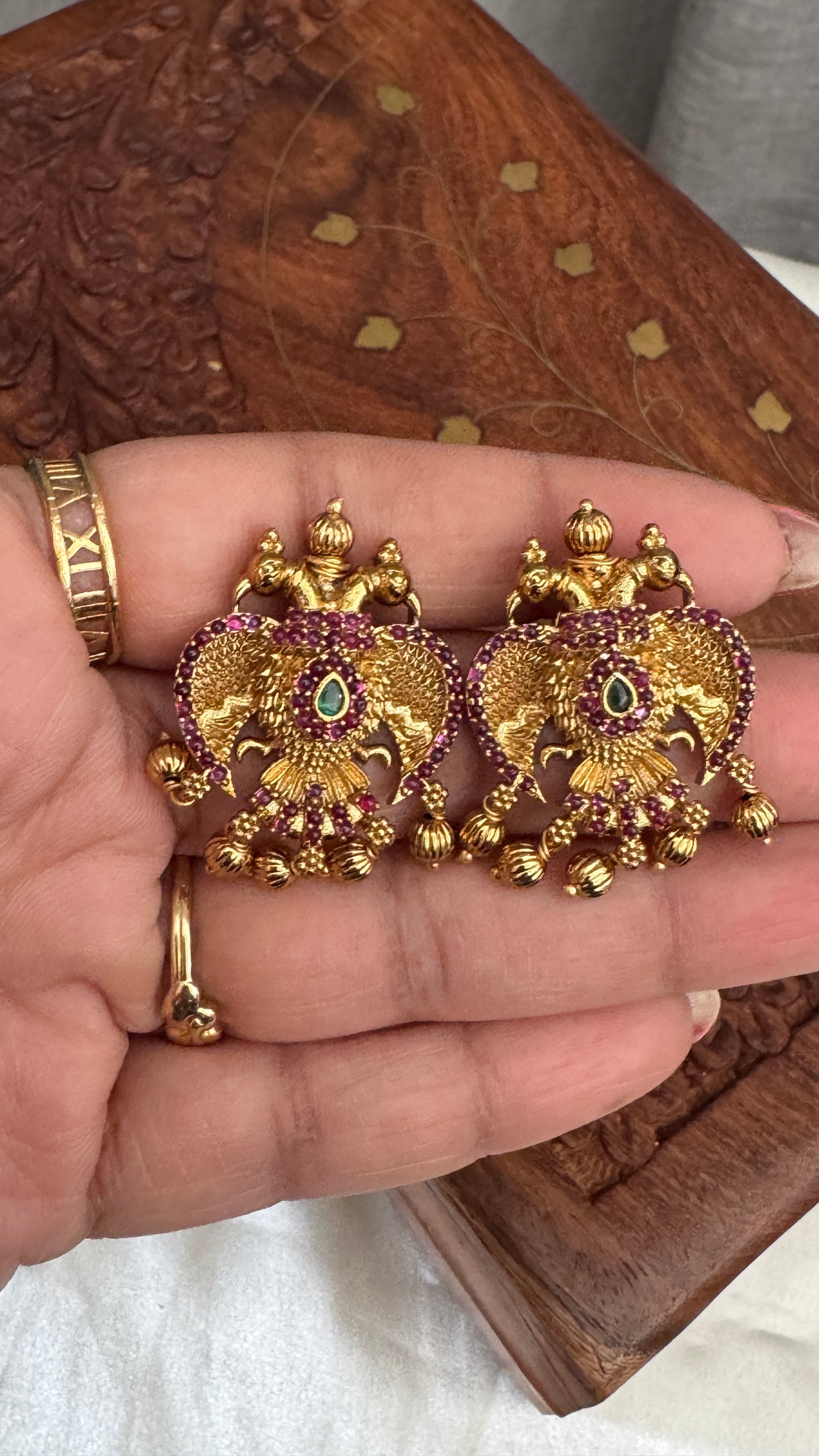 Ganberunda Gold-Toned Earrings