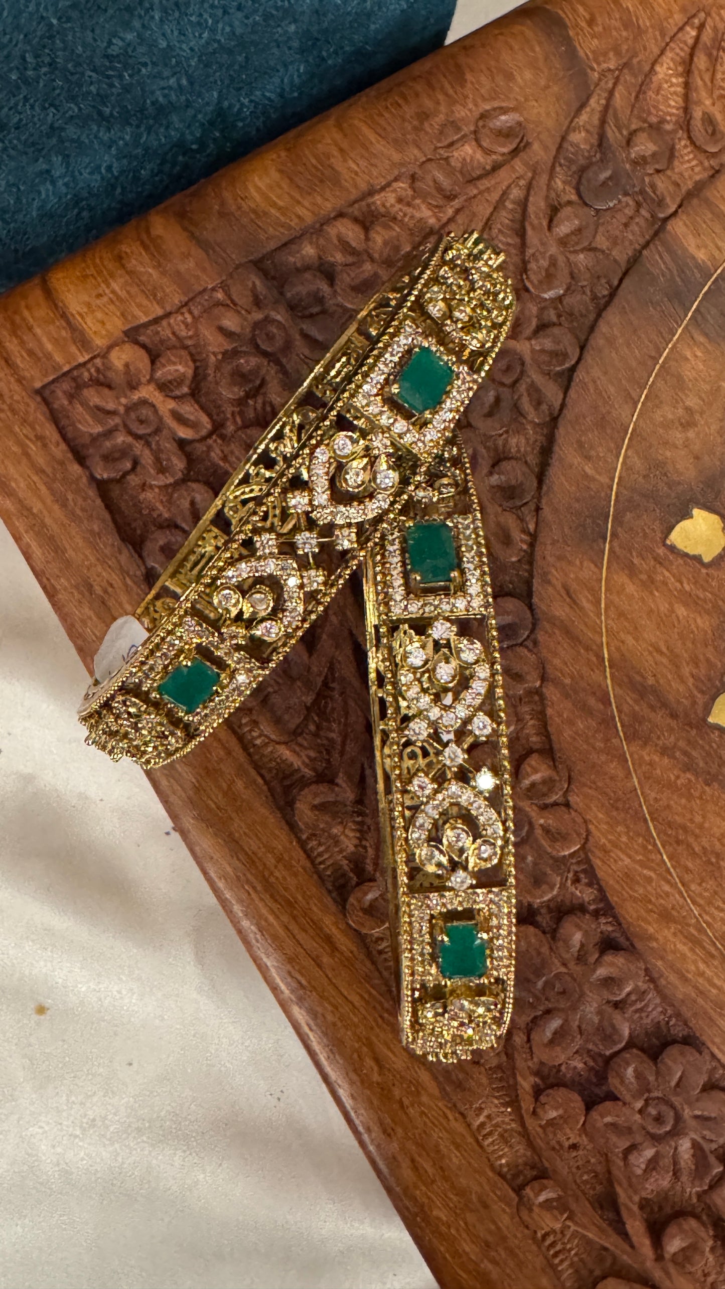 Antique gold plated Victorian Stone Bangle Set - Green Stones