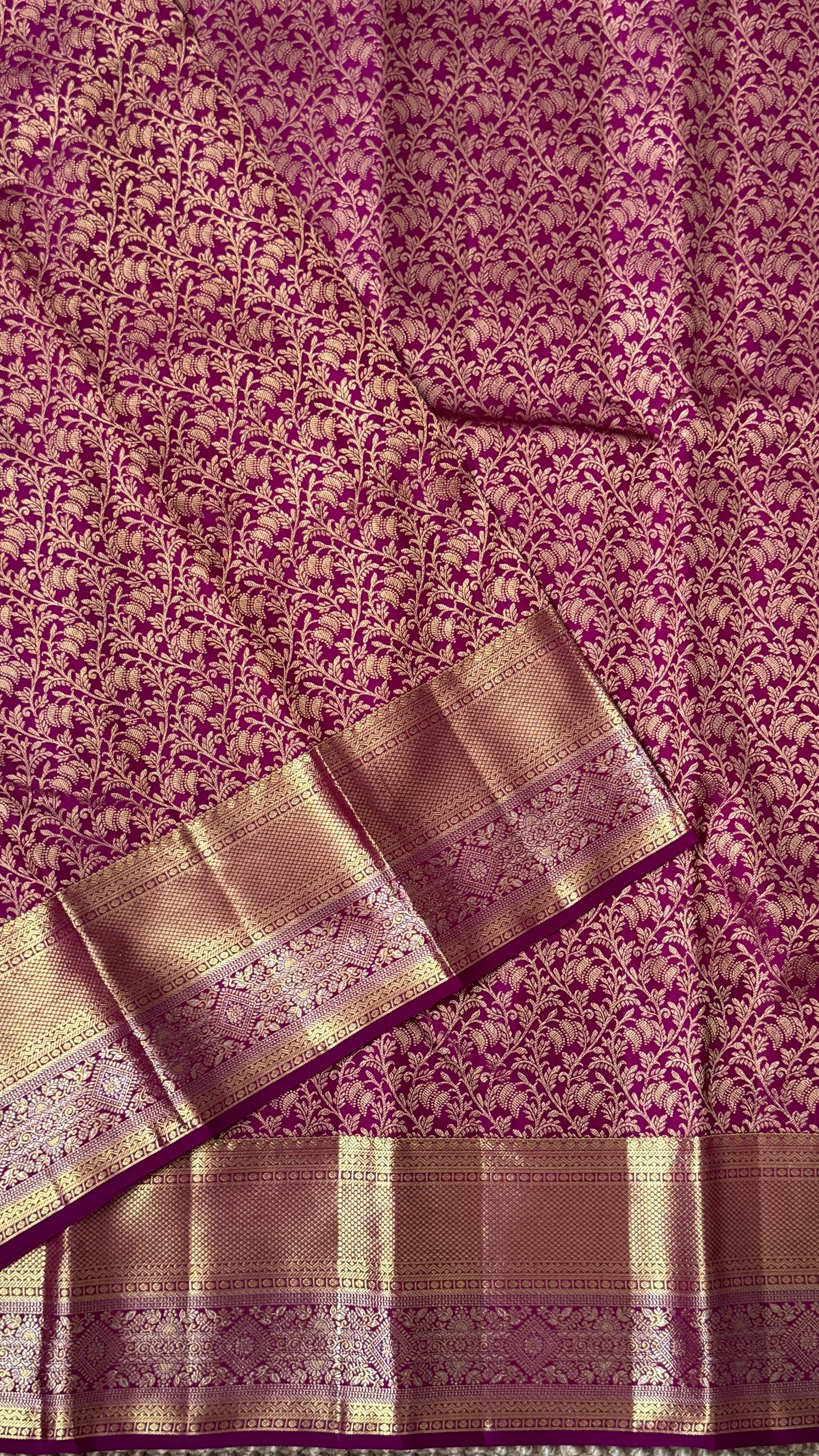 Pure Kanchivaram Silk Saree – Exquisite Pink with Gold Zari Brocade Weaving