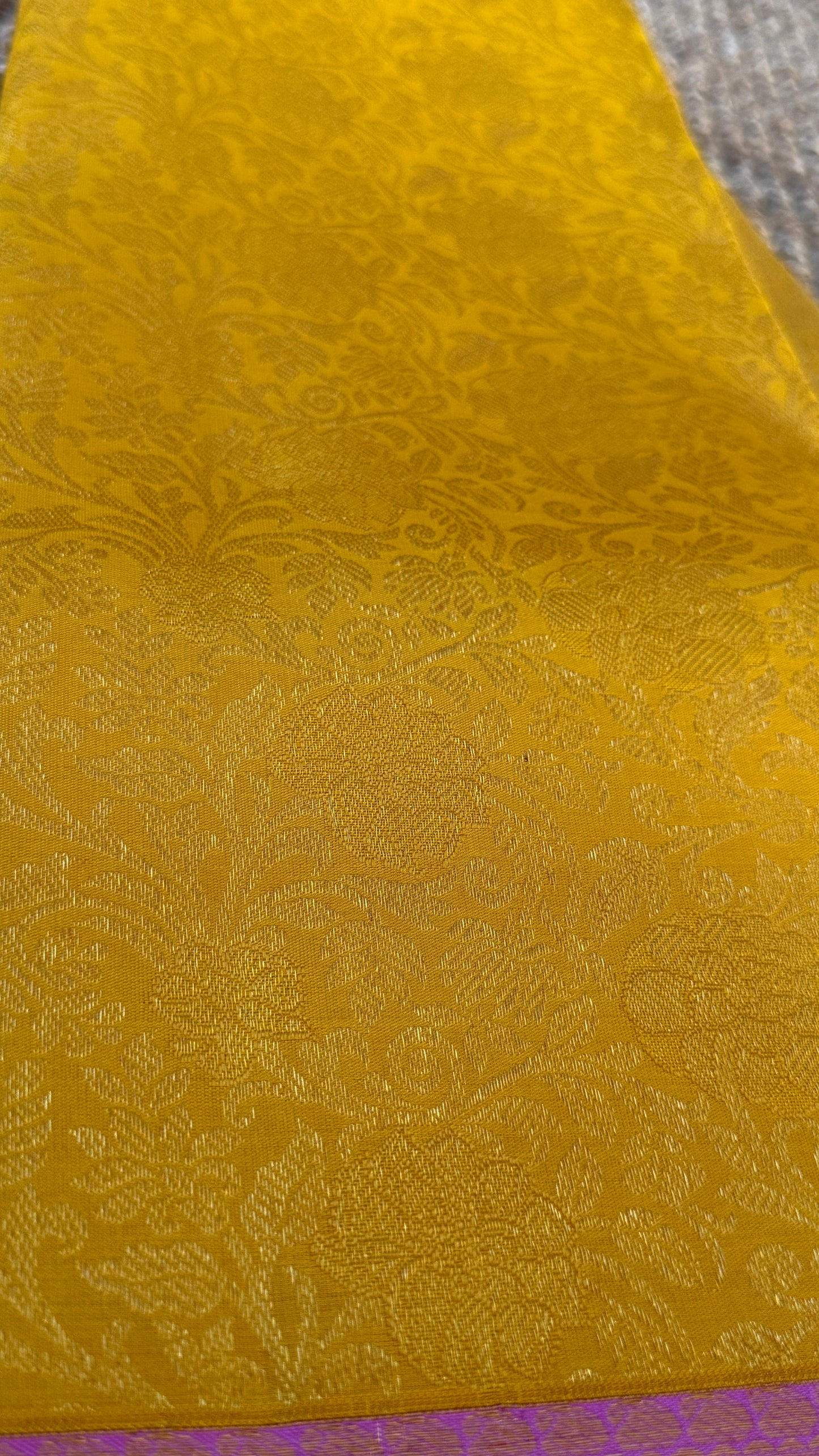 Pure Kanchivaram Silk Saree – Pure Kanchivaram Silk Saree – Exquisite Yellow with Pink Zari Border - Fully Brocade Weaving