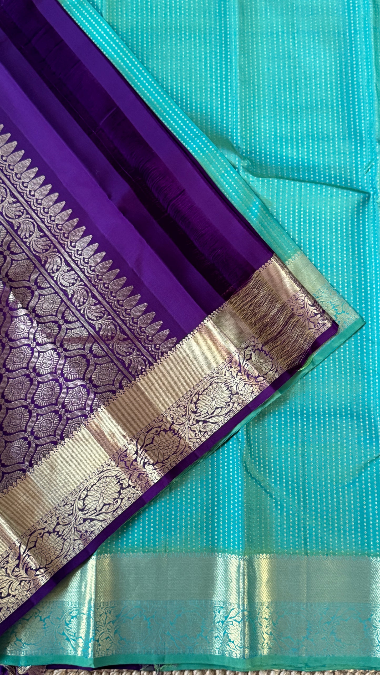 KANJIVARAM PURE SILK HANDLOOM SAREE – AQUAMARINE & PURPLE