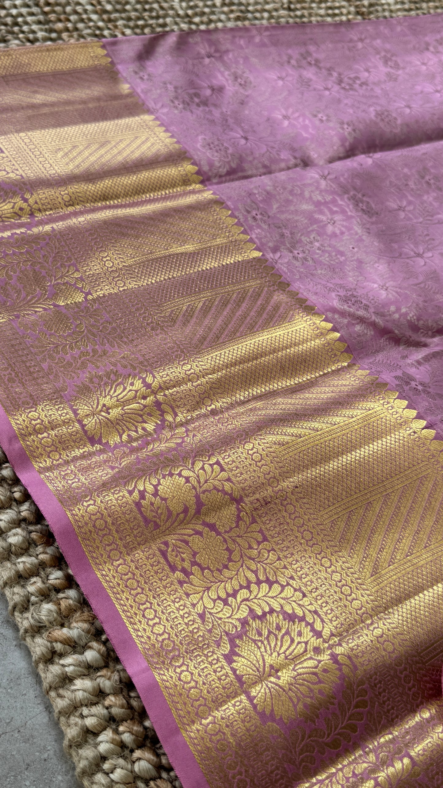 Pure Handloom Kanchivaram Silk Saree – Pink Bridal Saree with Silver Zari Weaving and Gold Border