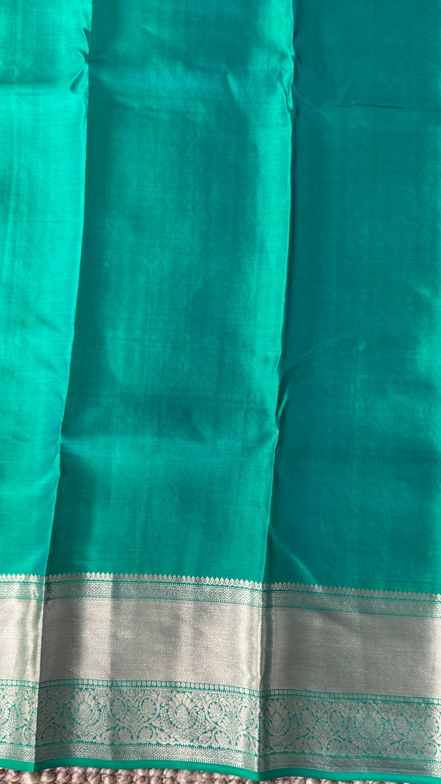 Pure Kanchivaram Silk Saree – Exquisite Green