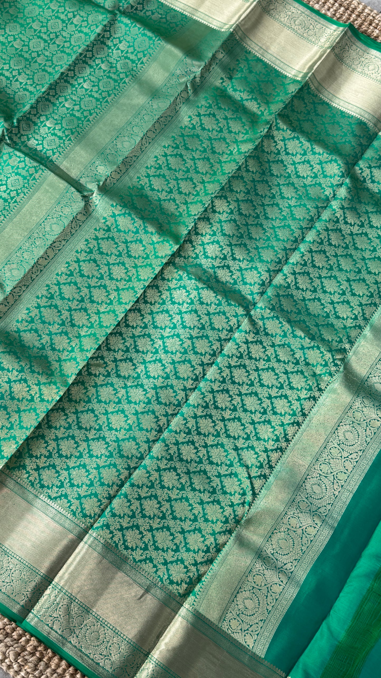 Pure Kanchivaram Silk Saree – Exquisite Green