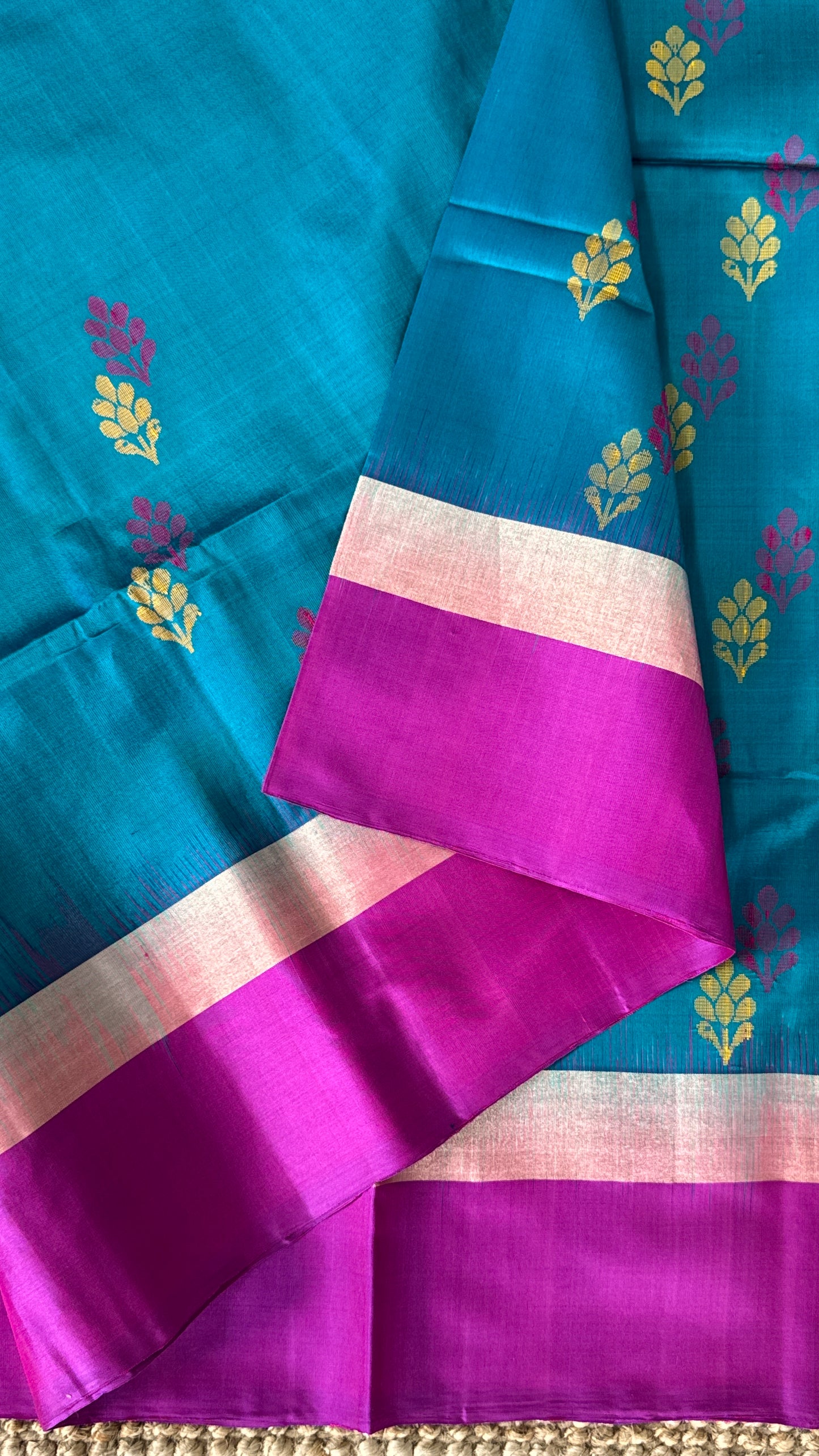 PURE SOFT SILK HANDLOOM SAREE – Blue and Pink