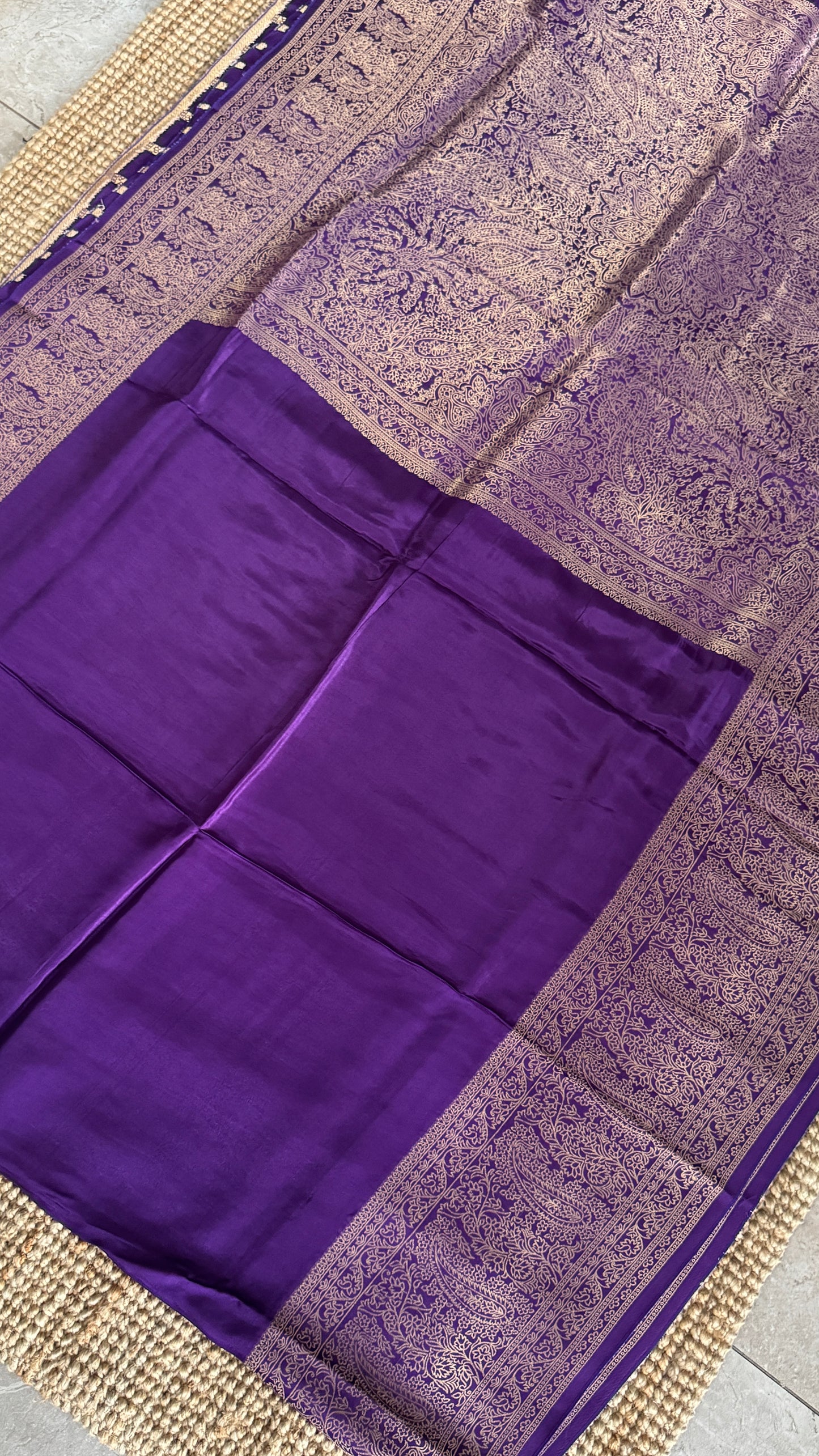 Pure Crepe silk saree – Purple with Rich Zari Weaving border