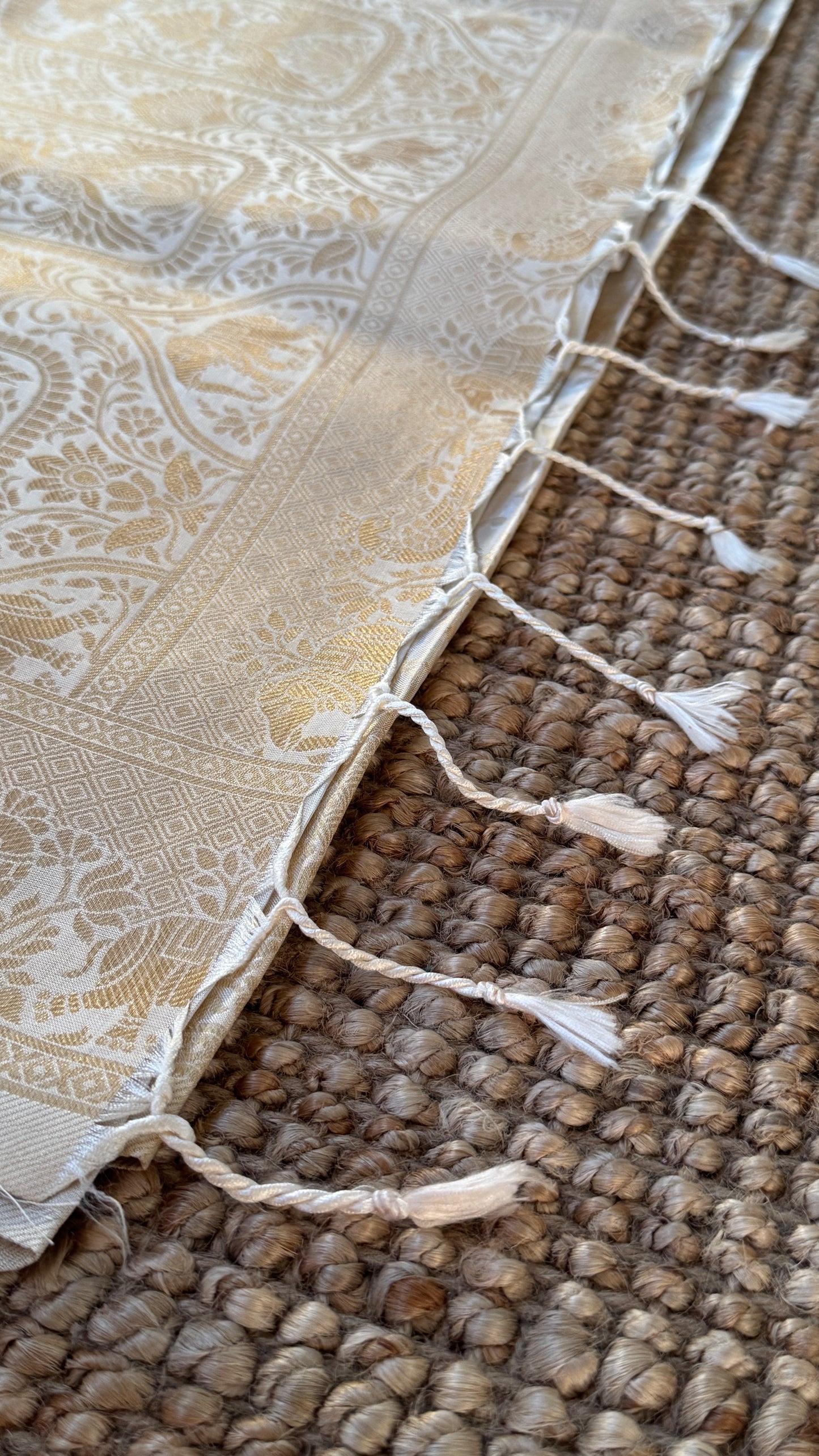 Soft Tissue Silk Saree in Half White Shade with Intricate Animal Motifs