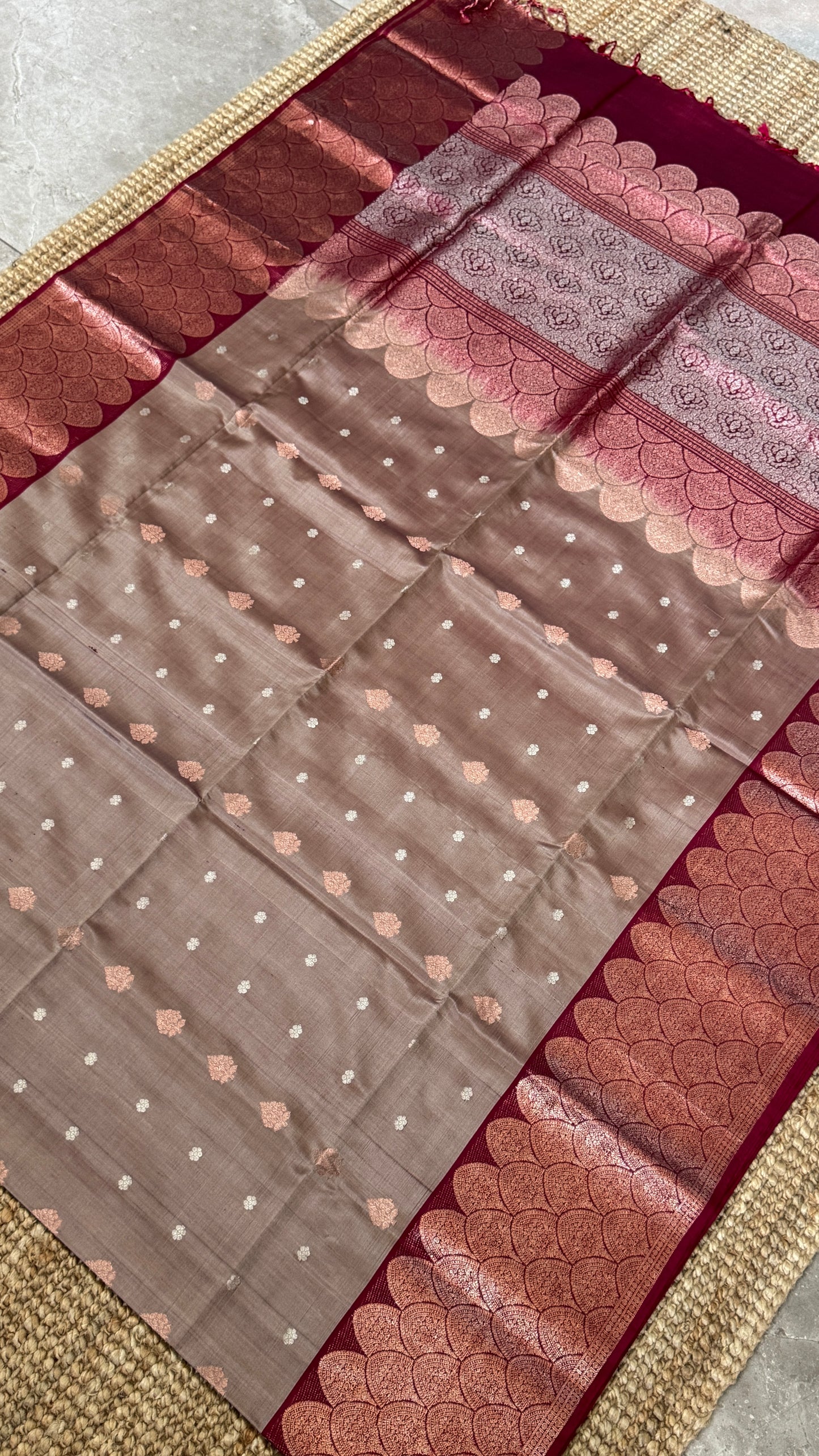 PURE SOFT SILK HANDLOOM SAREE – Nude with Maroon and Rose Gold Border