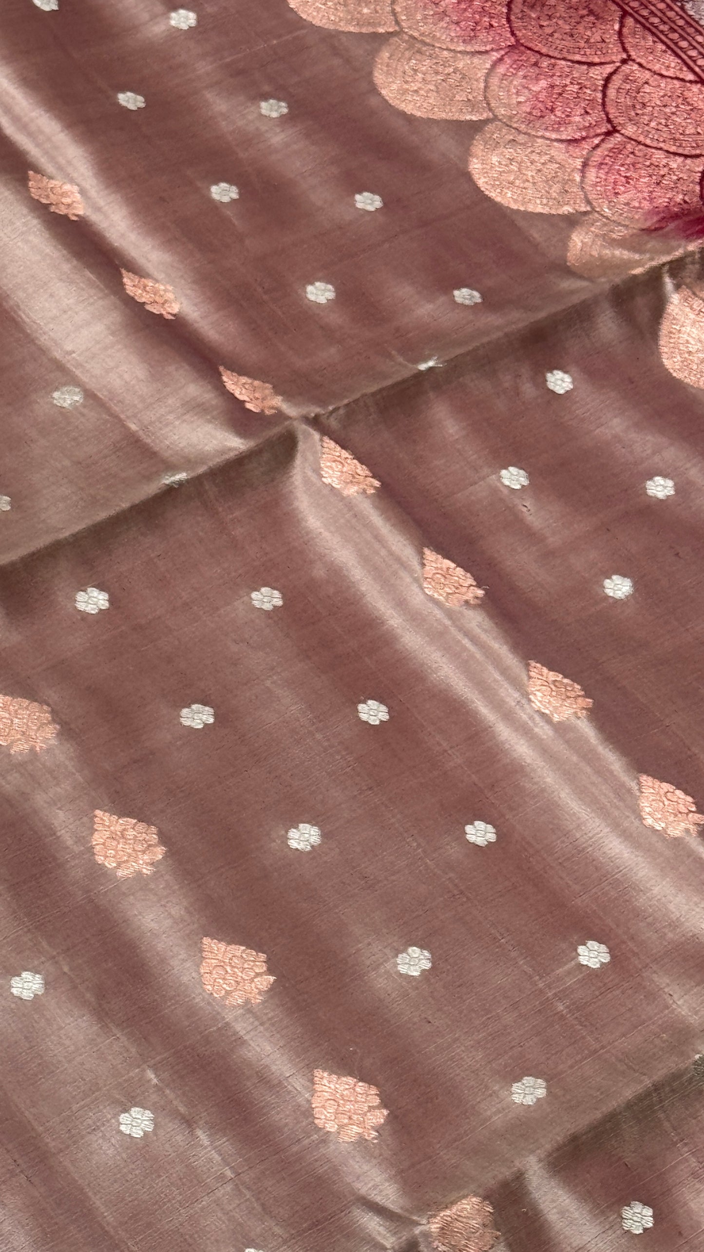 PURE SOFT SILK HANDLOOM SAREE – Nude with Maroon and Rose Gold Border
